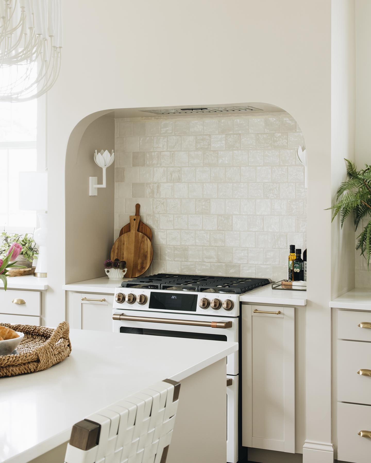 Alberto Lotus Bloom Wall Lamp - Vakkerlight