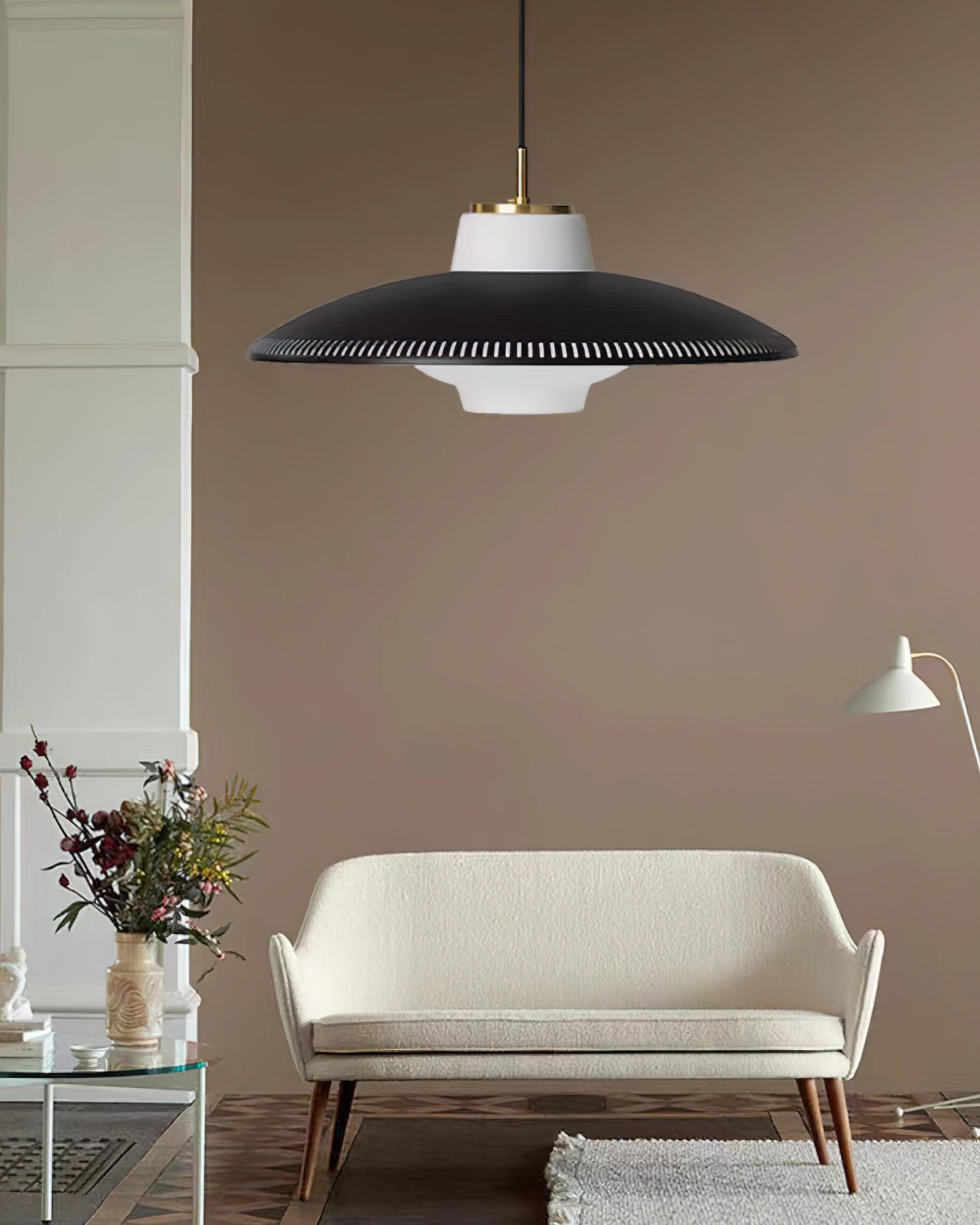 Alien Frisbee Pendant Lamp - Blowlighting