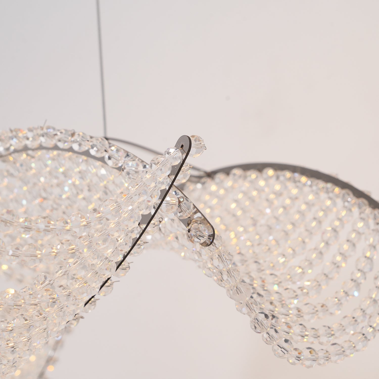 Alon Chandelier - Blowlighting