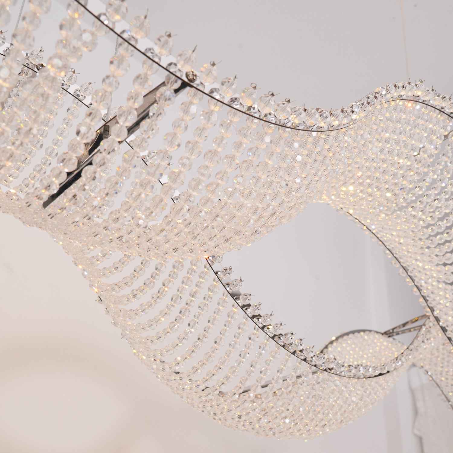 Alon Chandelier - Blowlighting