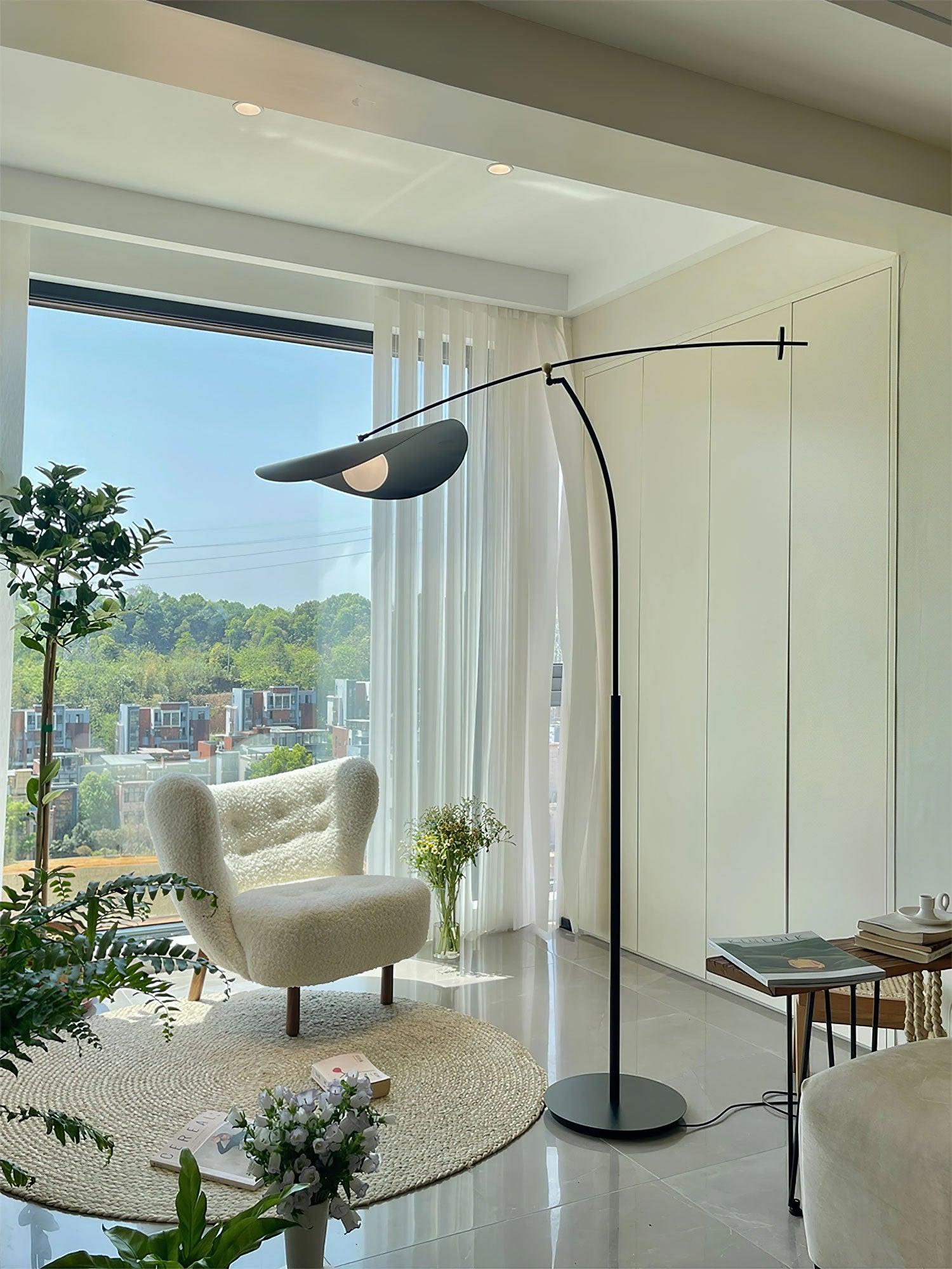 Alonso Floor Lamp - Blowlighting