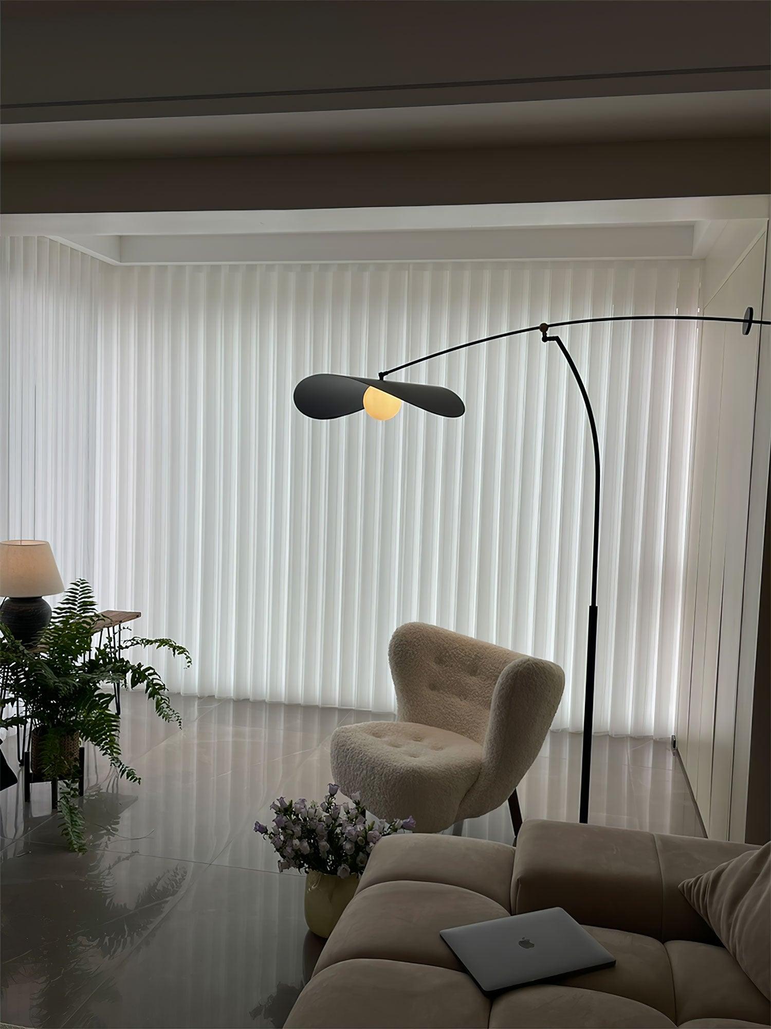 Alonso Floor Lamp - Blowlighting
