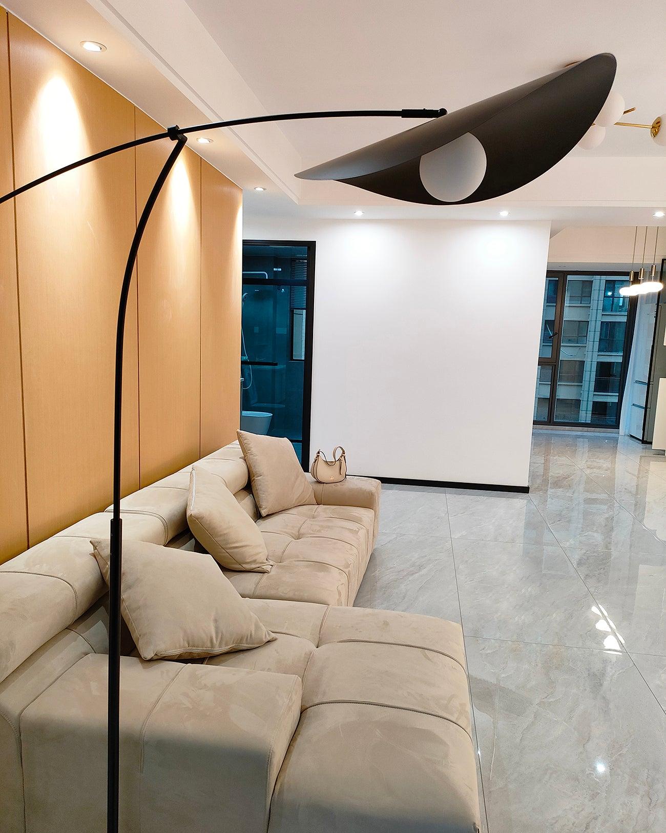 Alonso Floor Lamp - Blowlighting