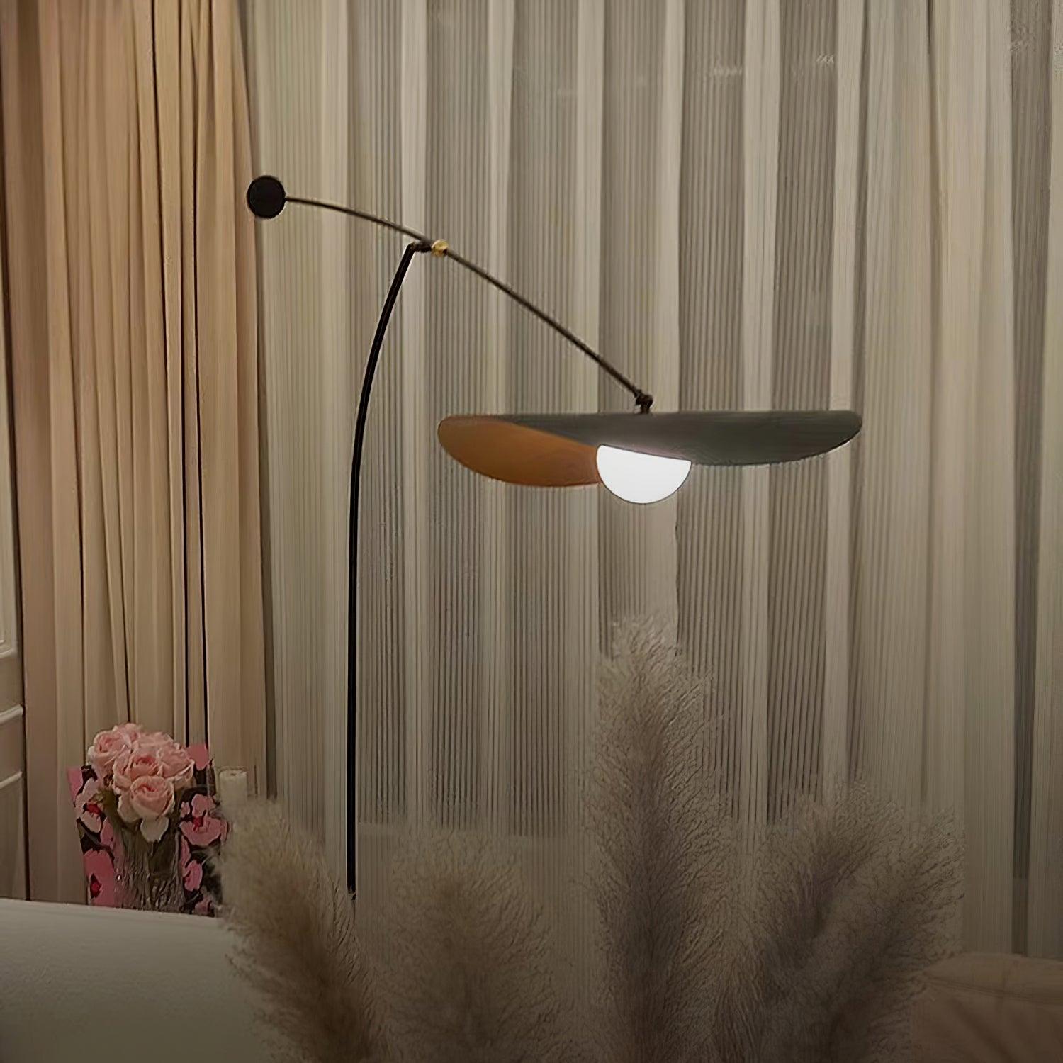 Alonso Floor Lamp - Blowlighting