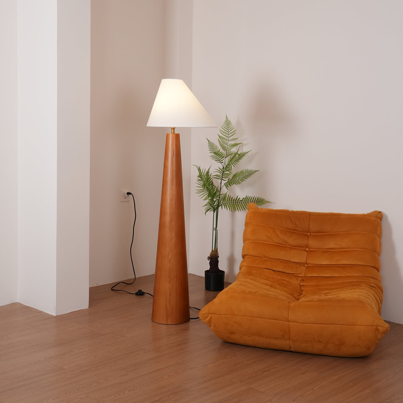 Alvin Floor Lamp - Blowlighting
