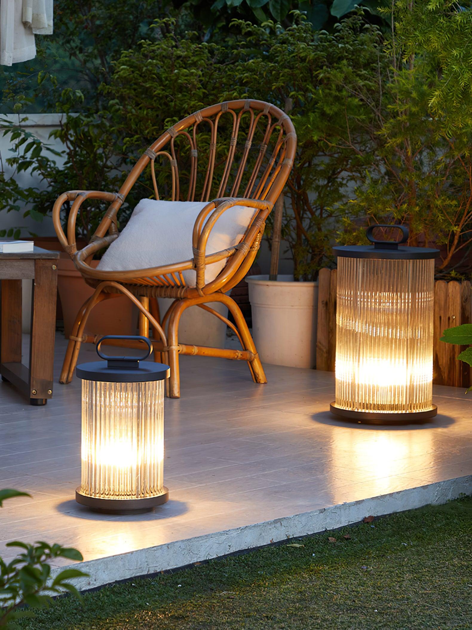 Lantern Garden Solar Outdoor Light - Blowlighting