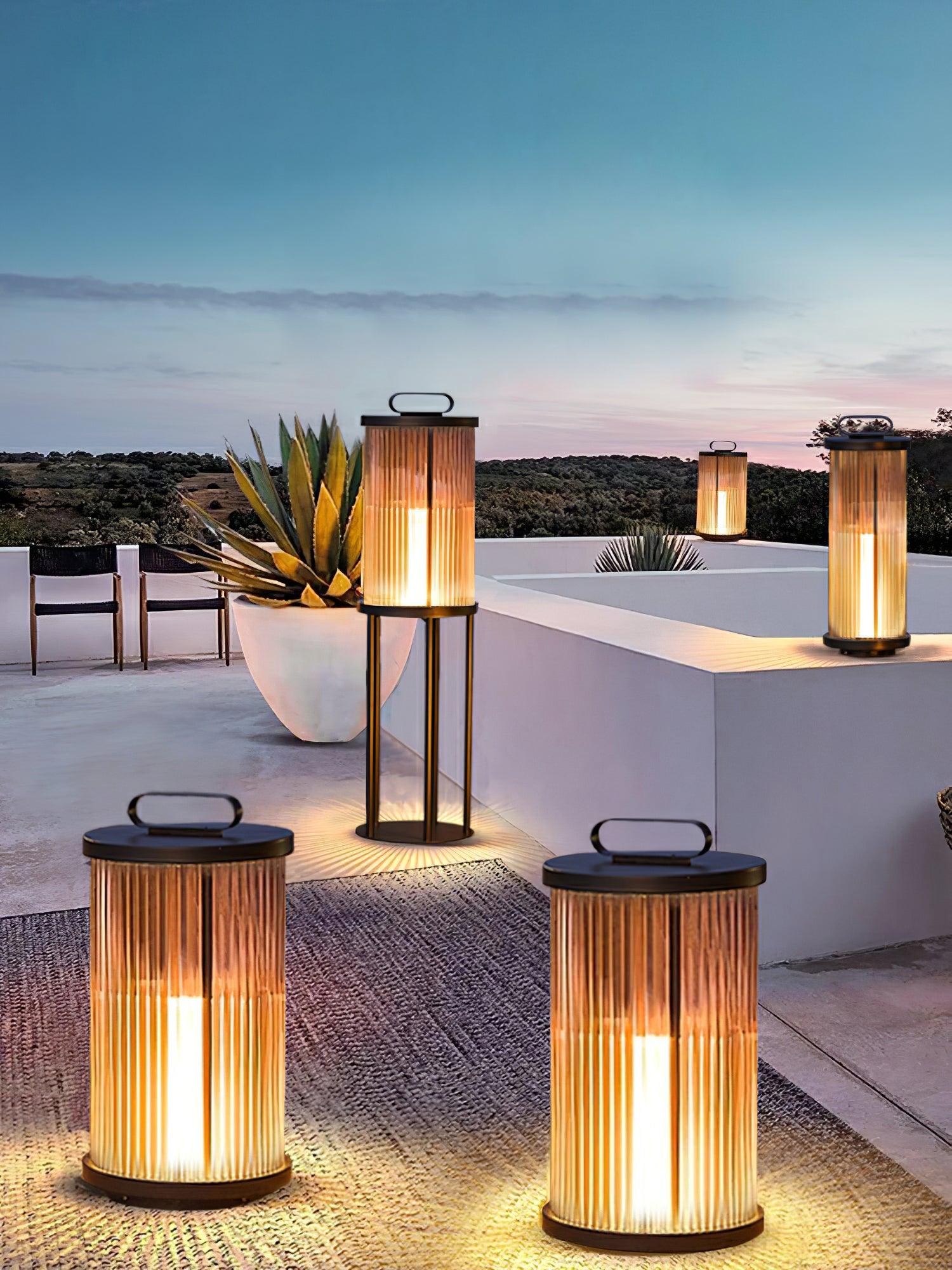 Lantern Garden Solar Outdoor Light - Blowlighting