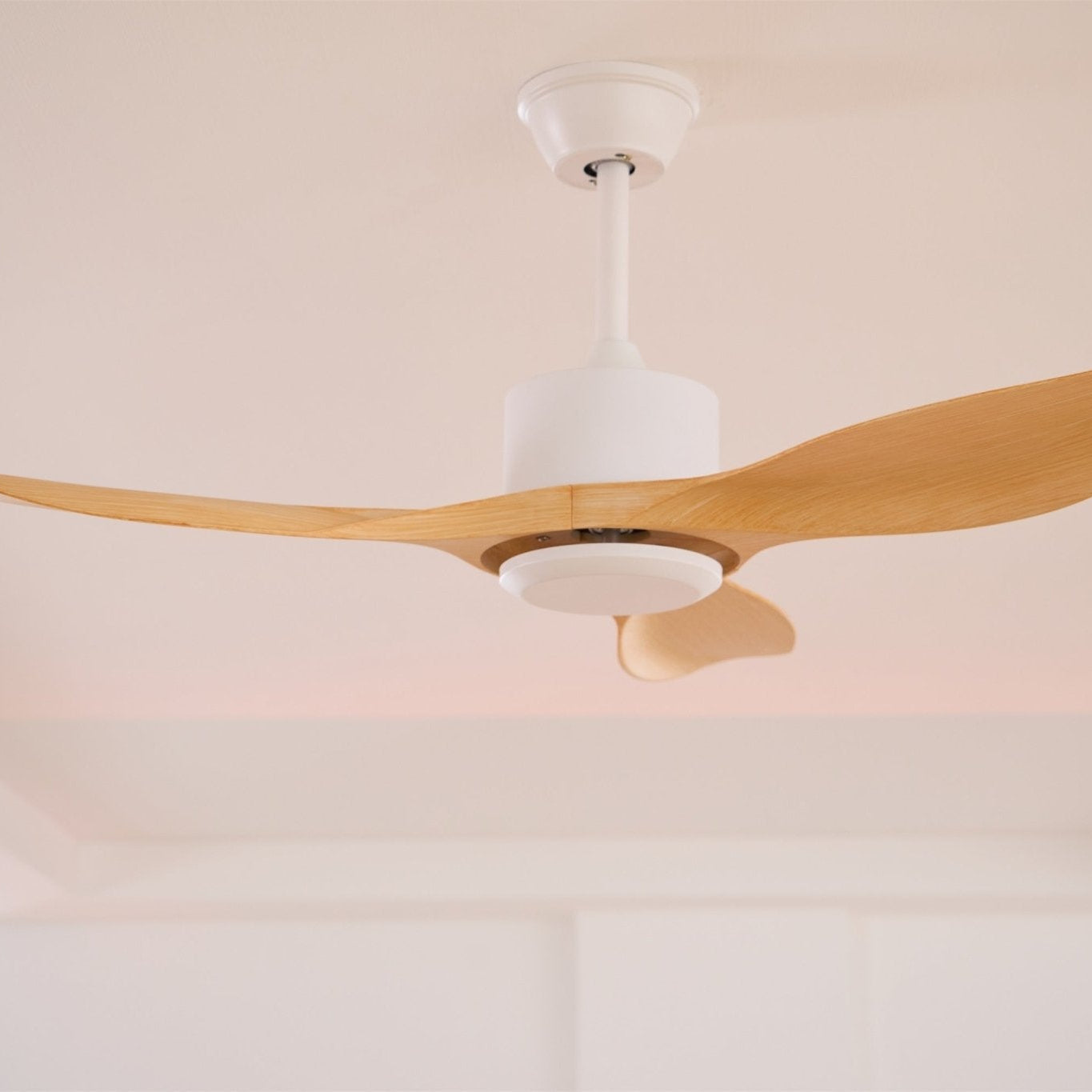 Arlo Minimalist Wood Ceiling Fan Light - Blowlighting
