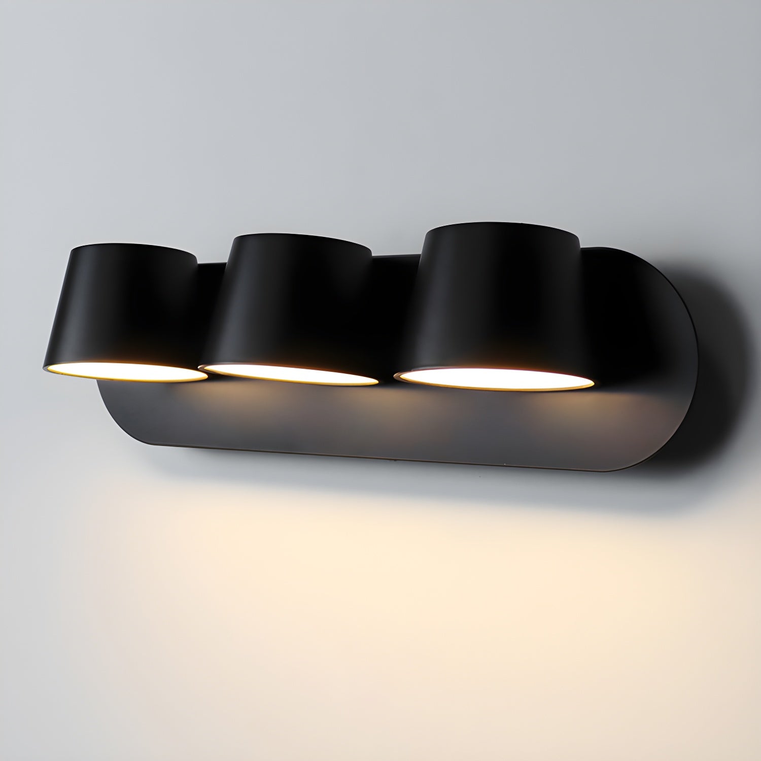 Angle Adjustable Plug-in Wall Lamp - Blowlighting