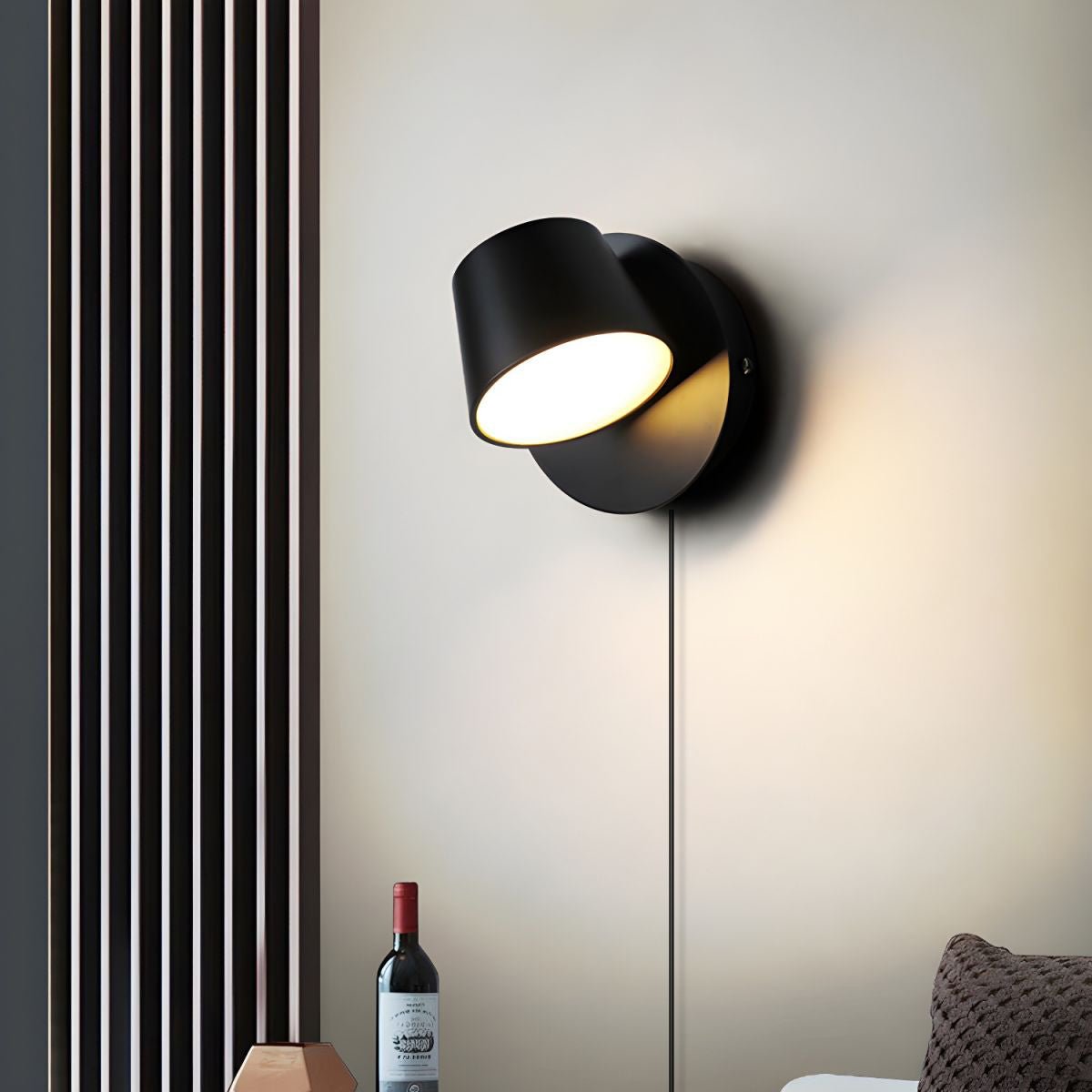 Angle Adjustable Plug-in Wall Lamp - Blowlighting