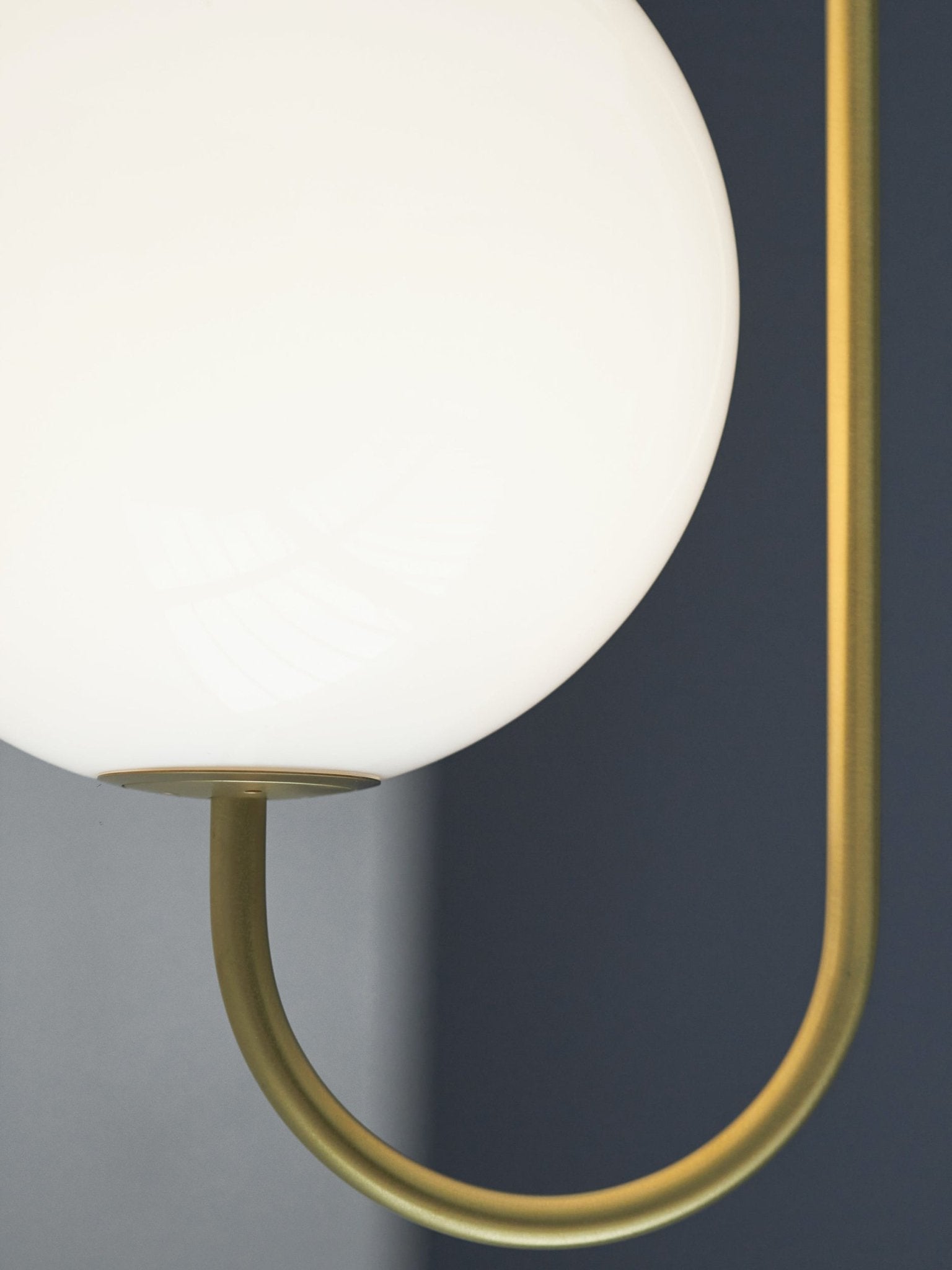 Angle Pendant Light - Blowlighting