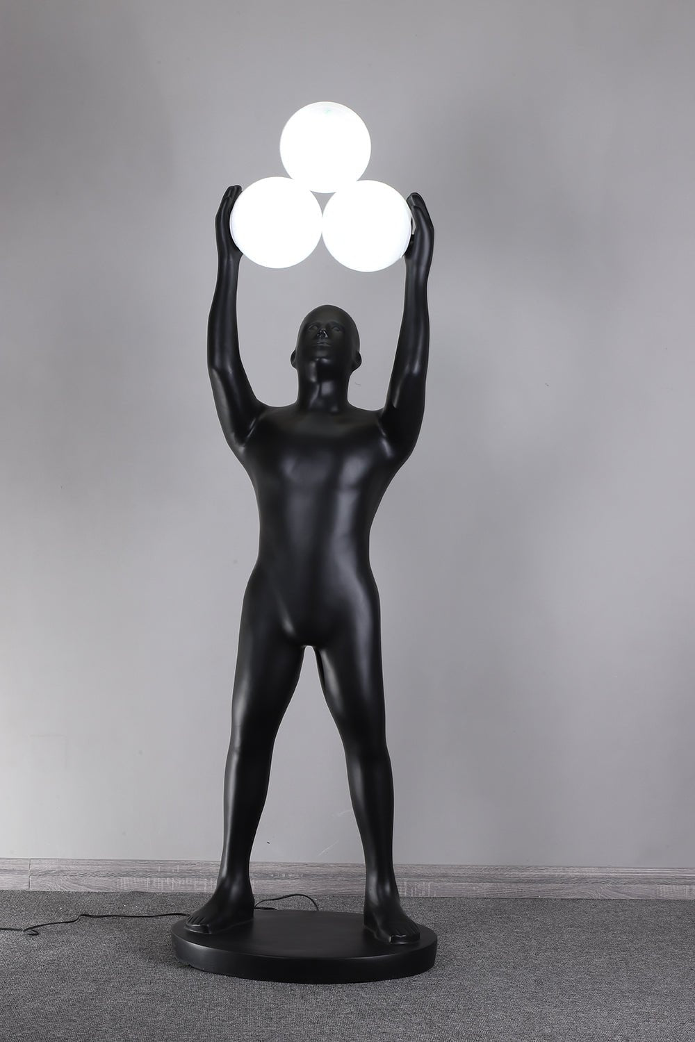 Eurshaia Sculptural Black Floor Lamp - Blowlighting