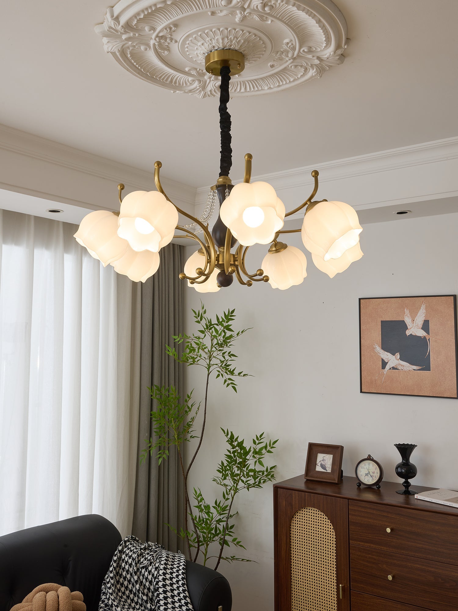Antonia Chandelier - Blowlighting