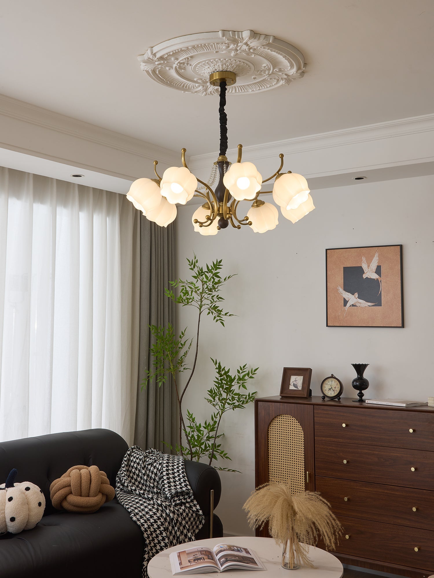 Antonia Chandelier - Blowlighting