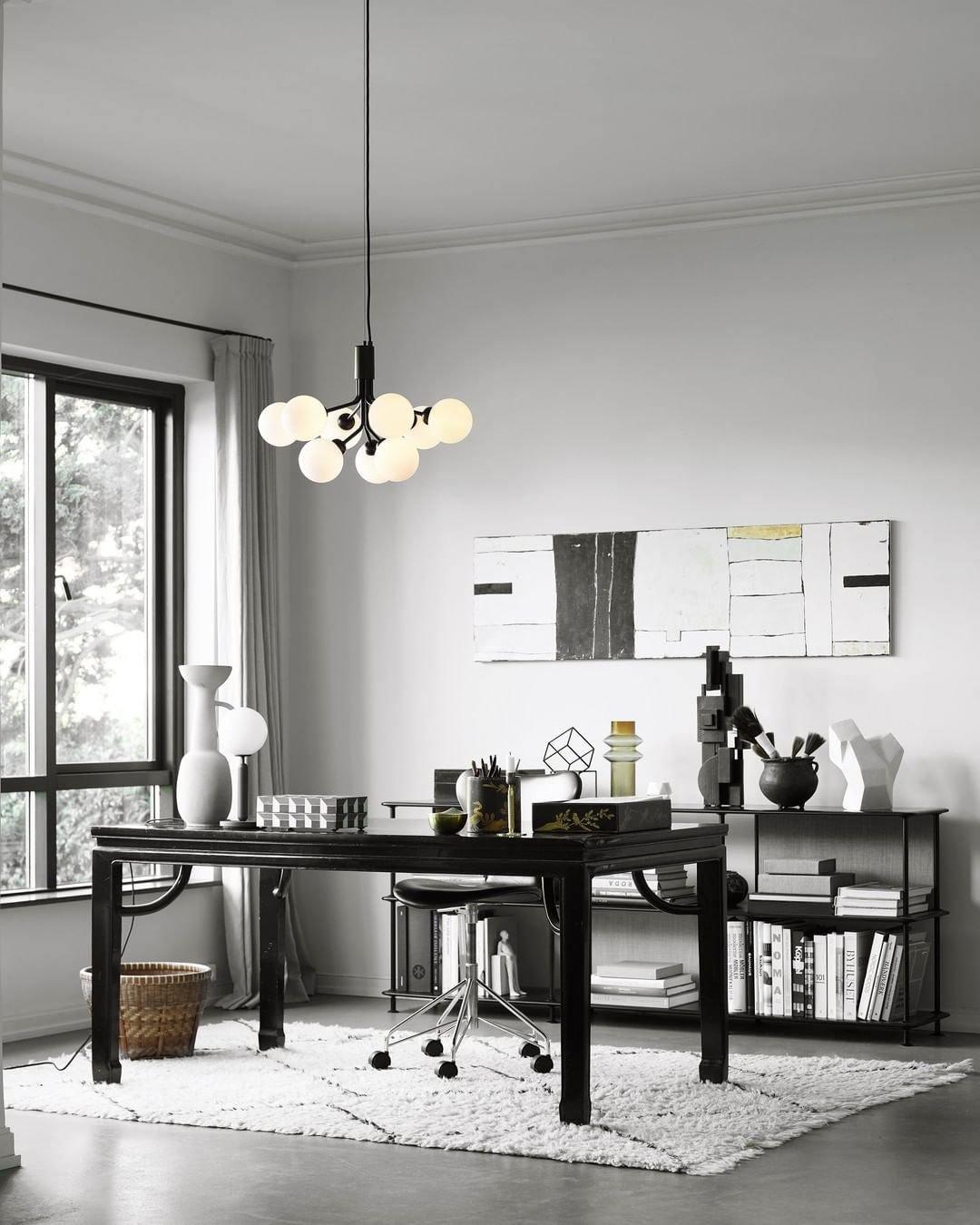 Glass Sphere Cluster Chandelier - Blowlighting