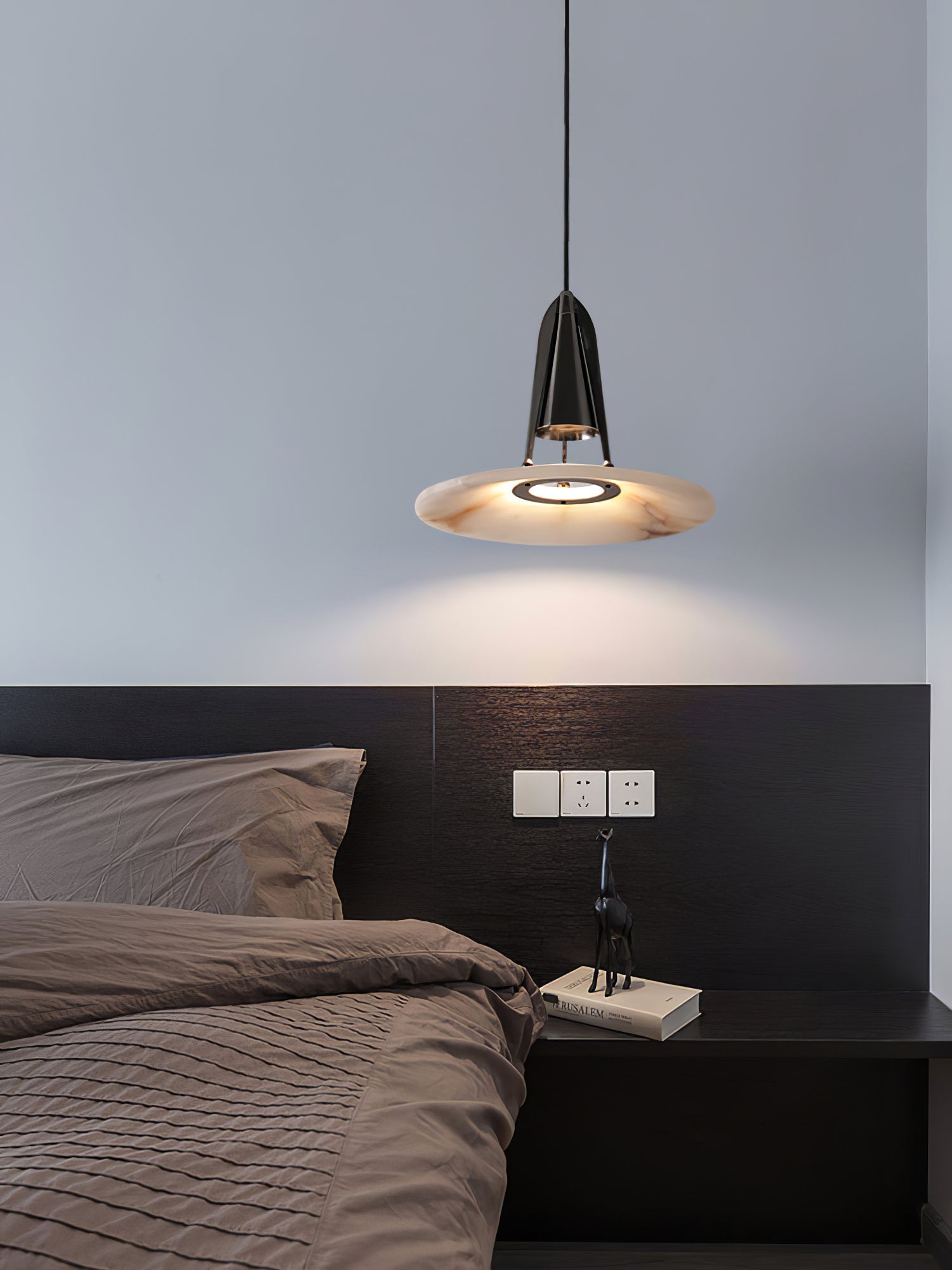 Zothayra Conical Pendant Light - Blowlighting