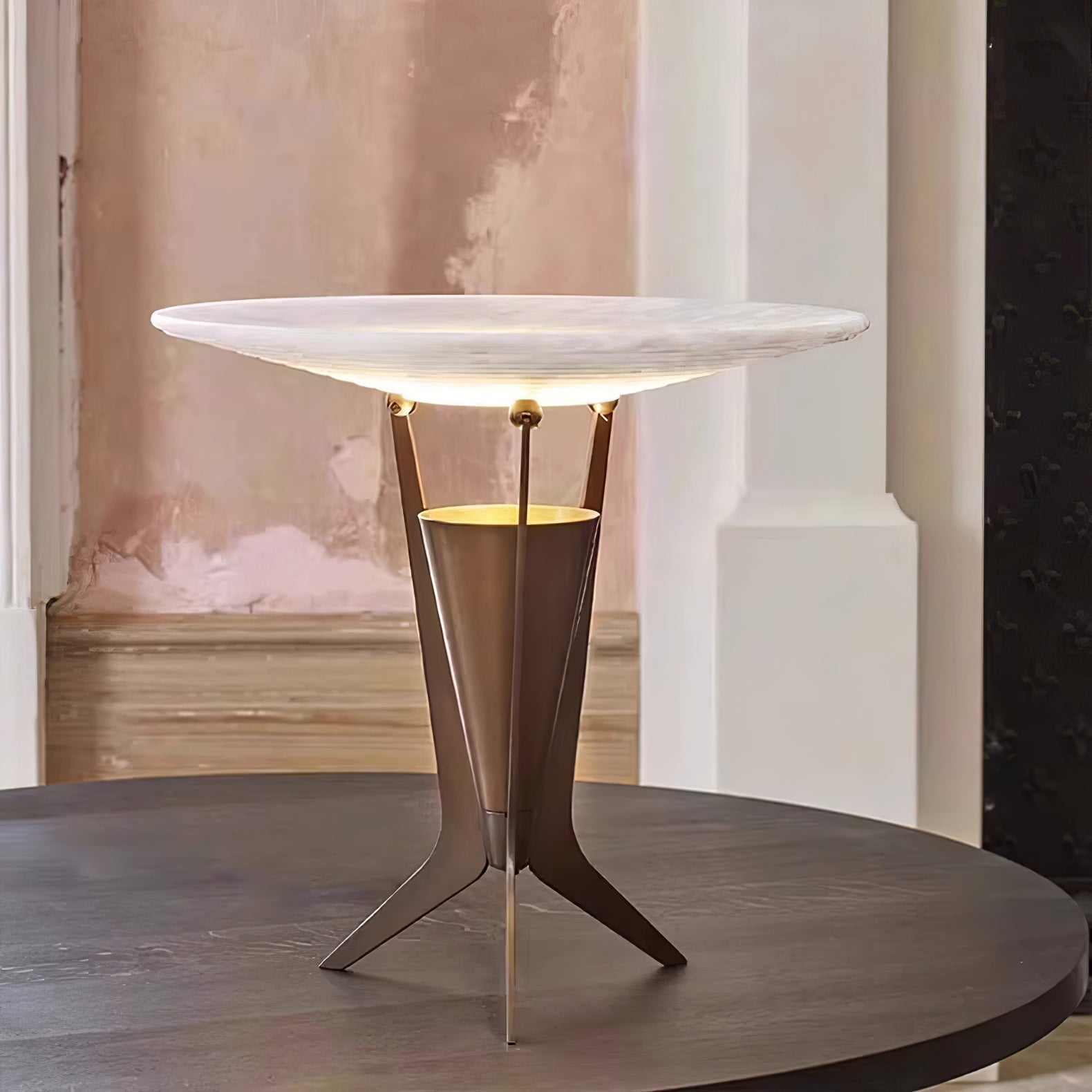 Eurtalus Alabaster Top Table Lamp - Blowlighting