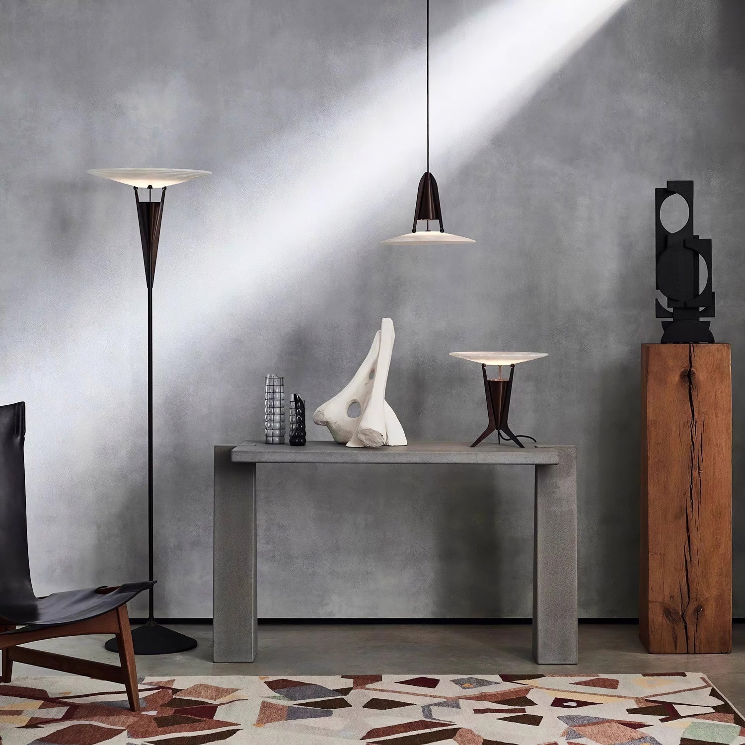 Eurtalus Alabaster Top Table Lamp - Blowlighting