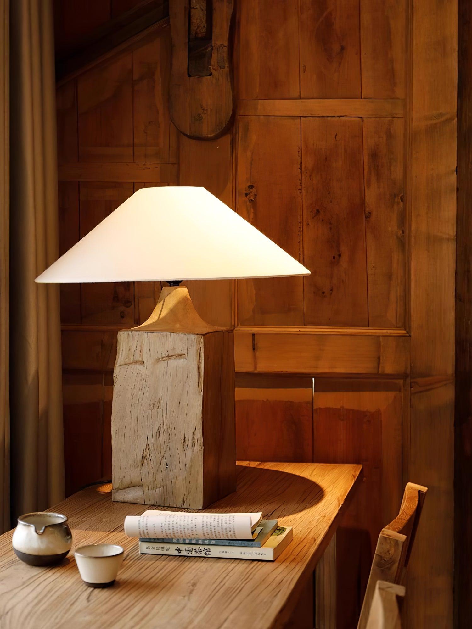 Rustica Timber Column Floor Lamp - Blowlighting