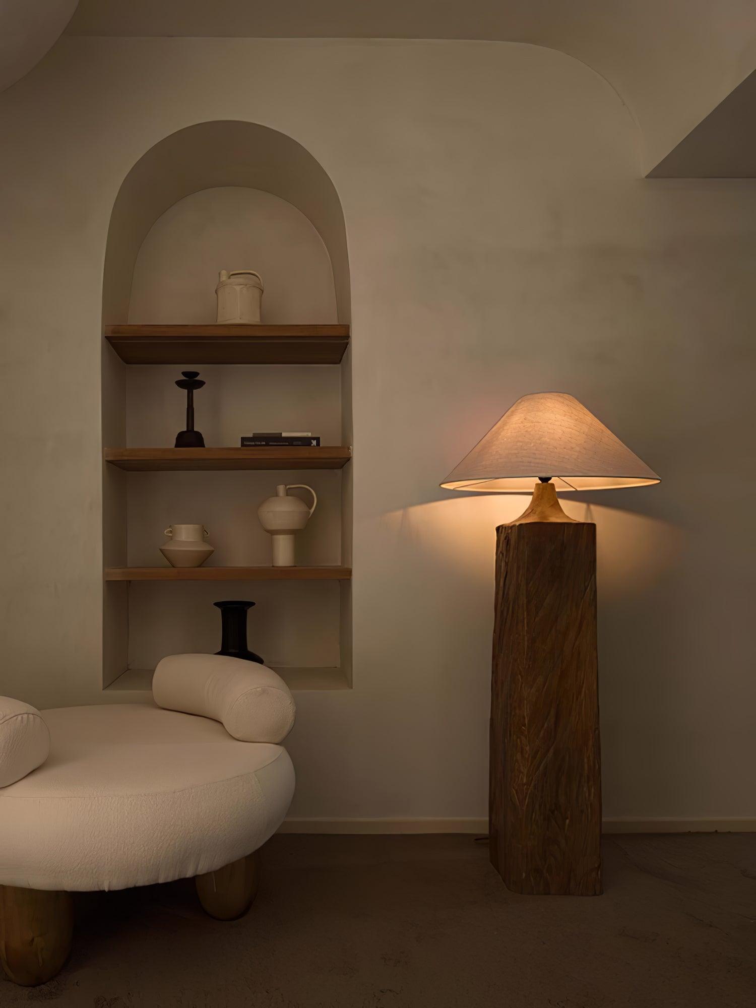 Rustica Timber Column Floor Lamp - Blowlighting