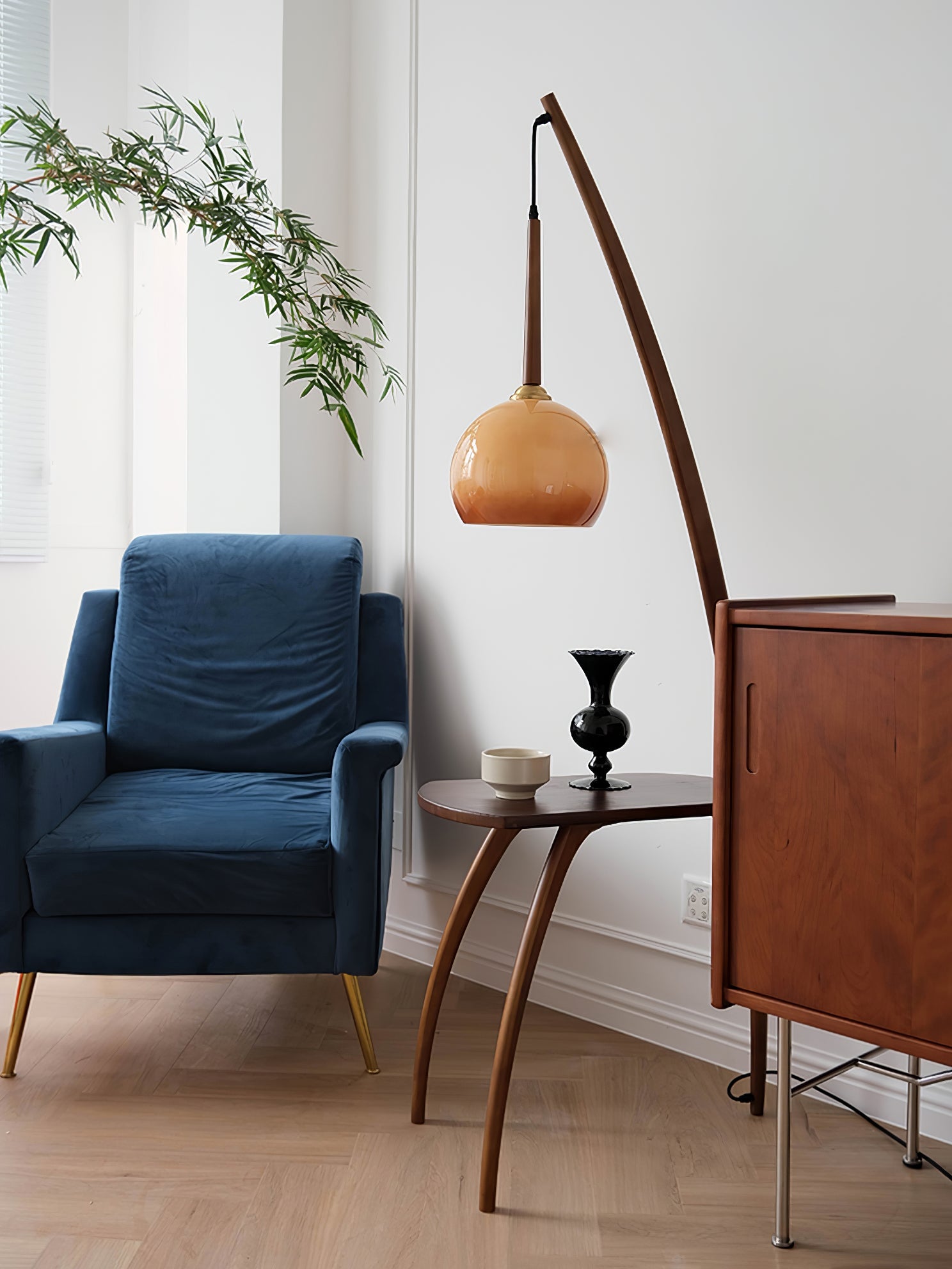 Arc Sphere Floor Lamp - Blowlighting