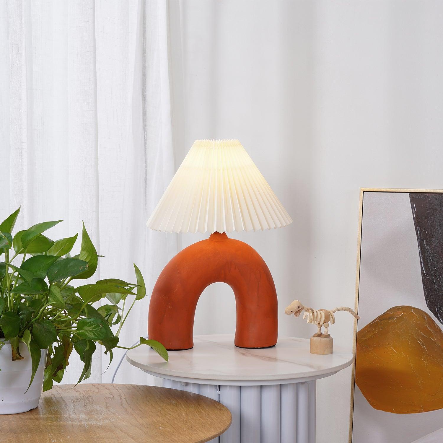 Arched Pleated Table Lamp - Blowlighting
