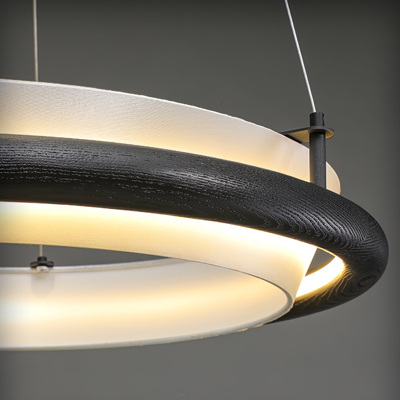 Olvelila Circular Metal Pendant Light - Blowlighting