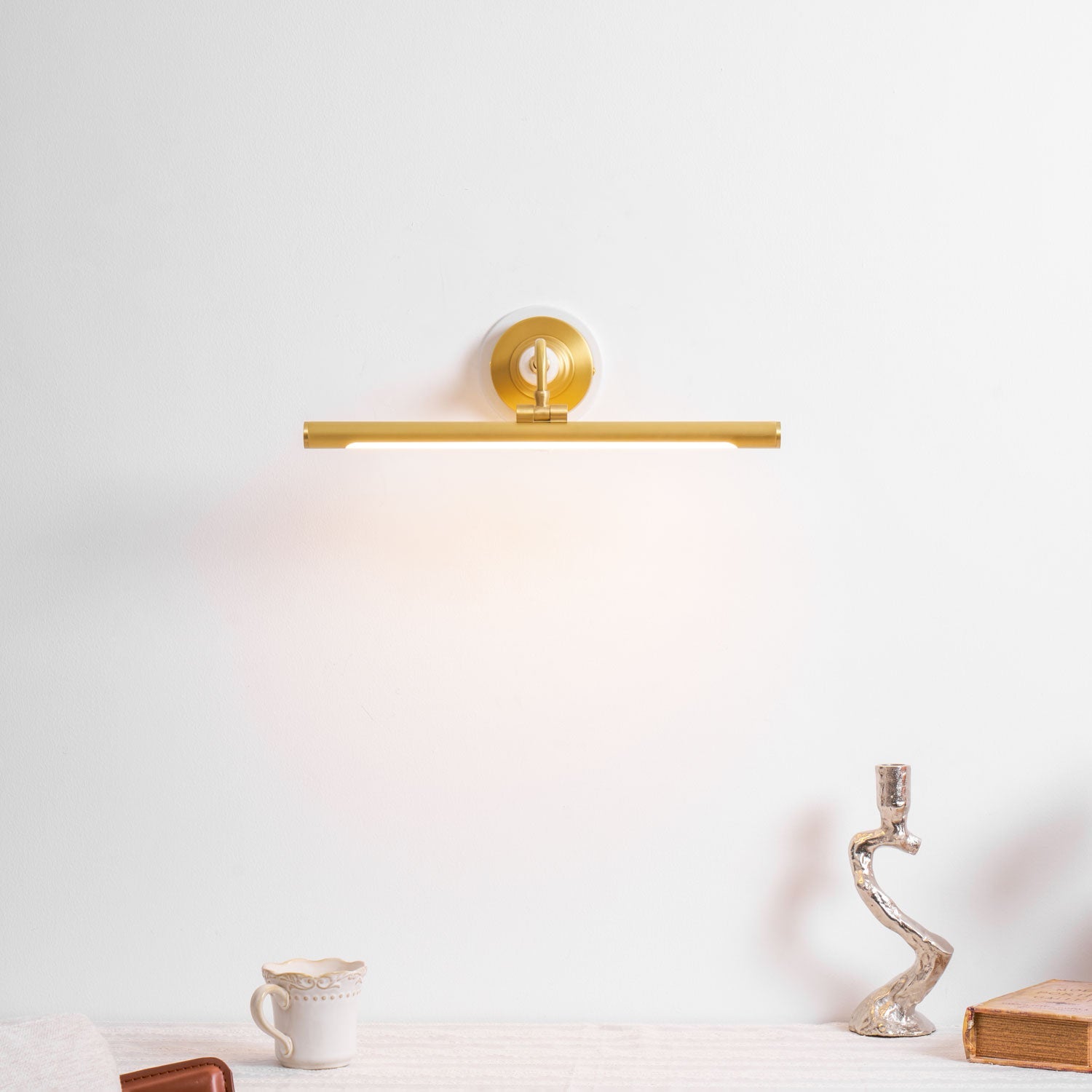 Archer Art Linear Wall Light - Blowlighting