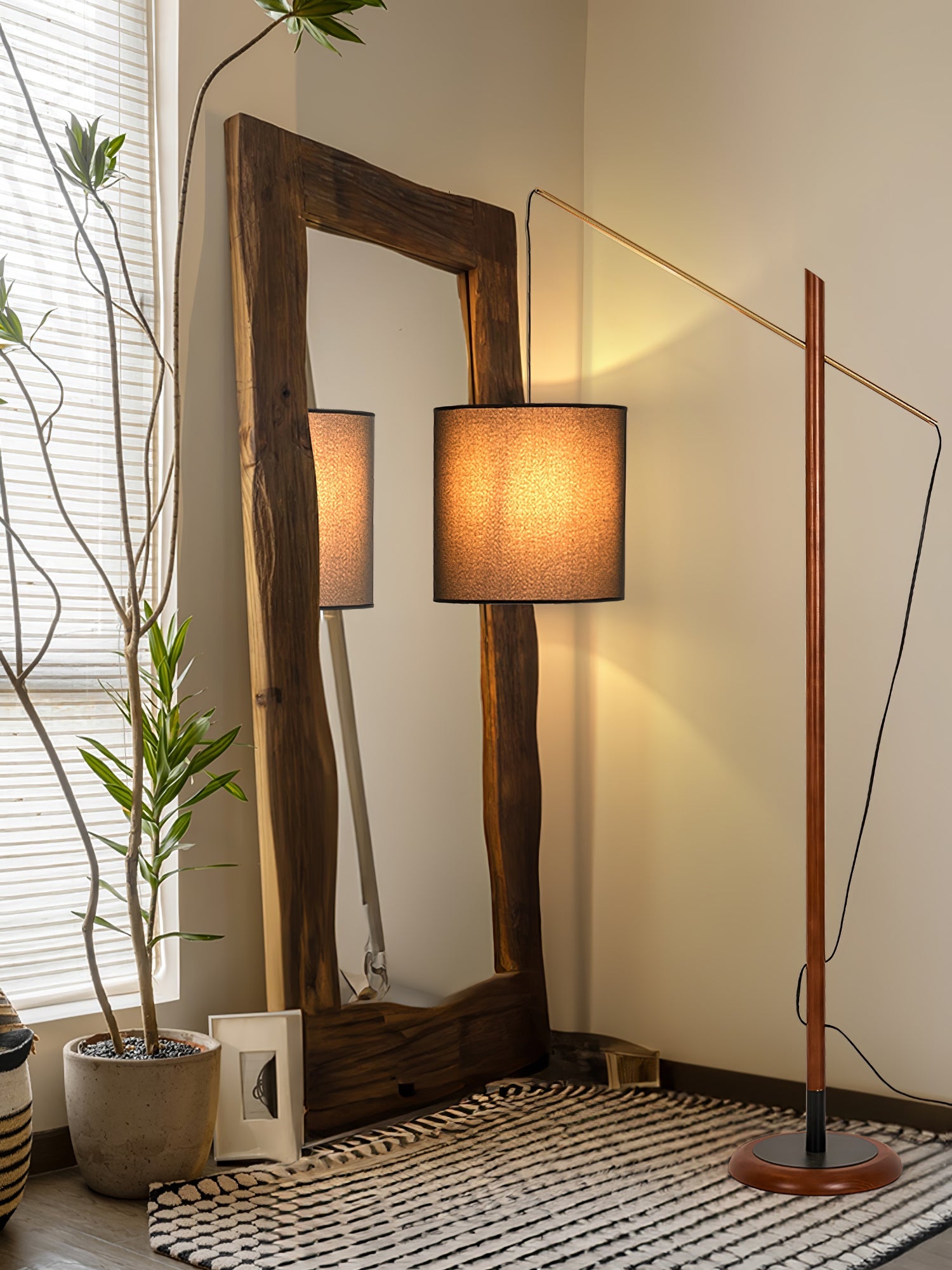 Archer Floor Lamp - Blowlighting