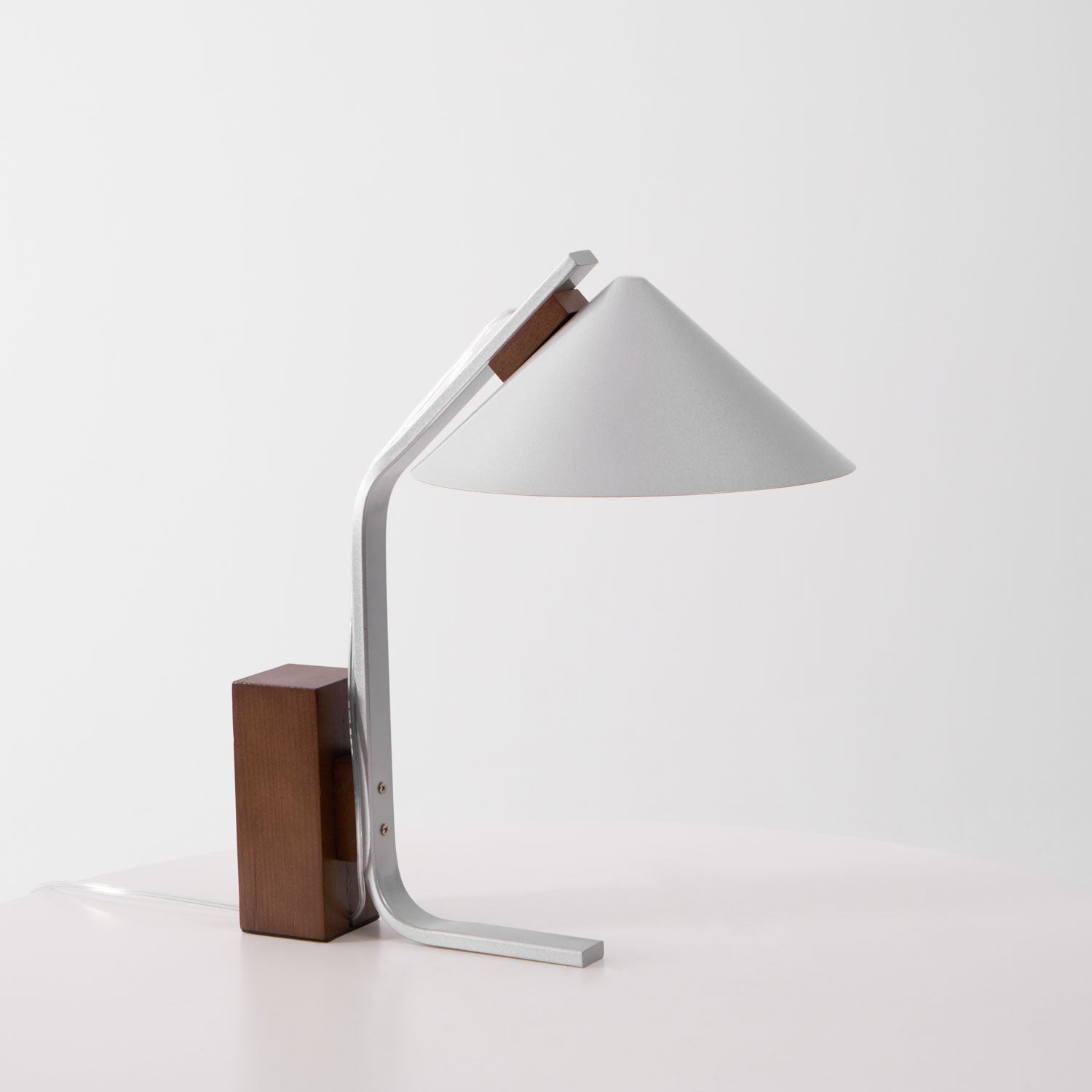 Arclune Desk Lamp - Blowlighting