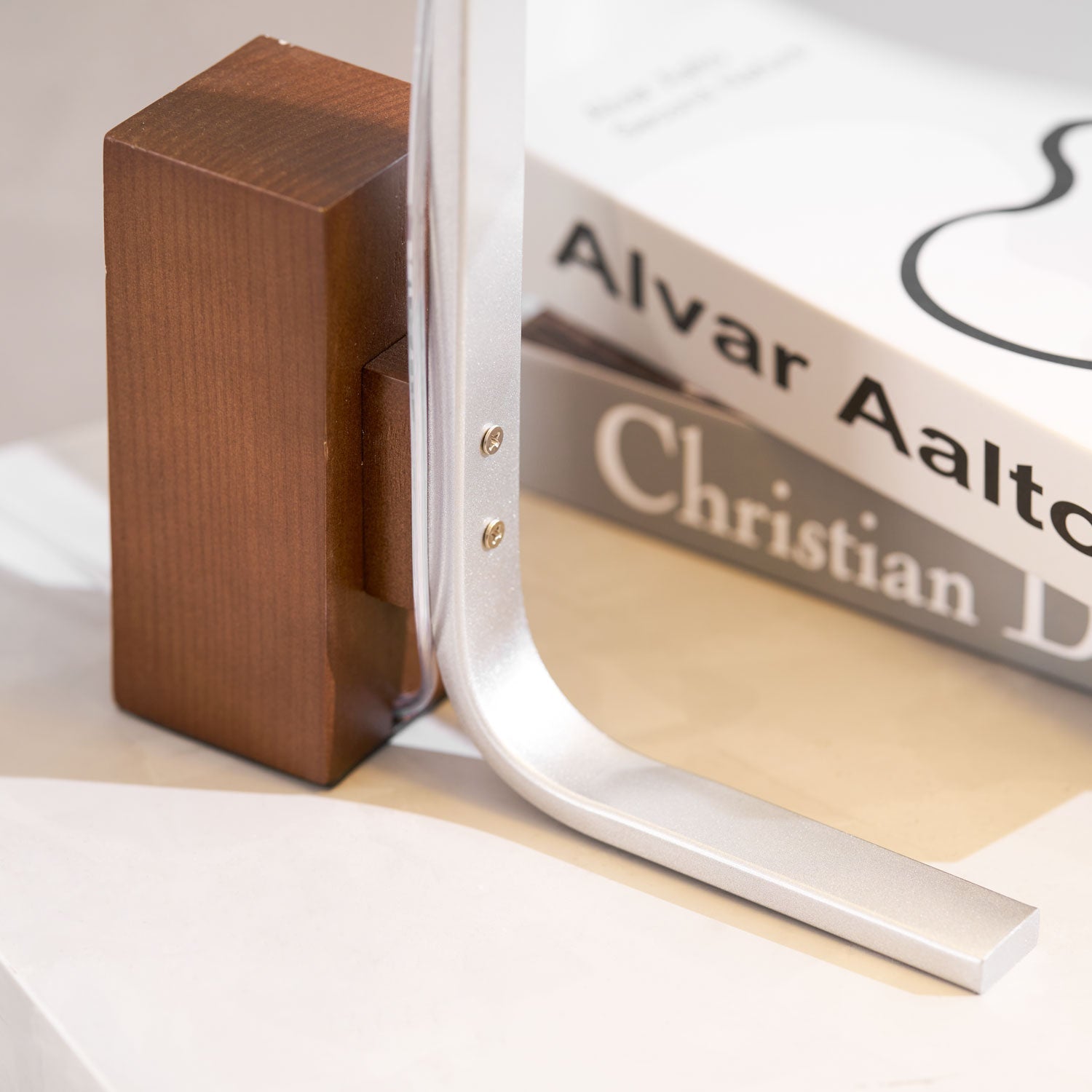 Arclune Desk Lamp - Blowlighting