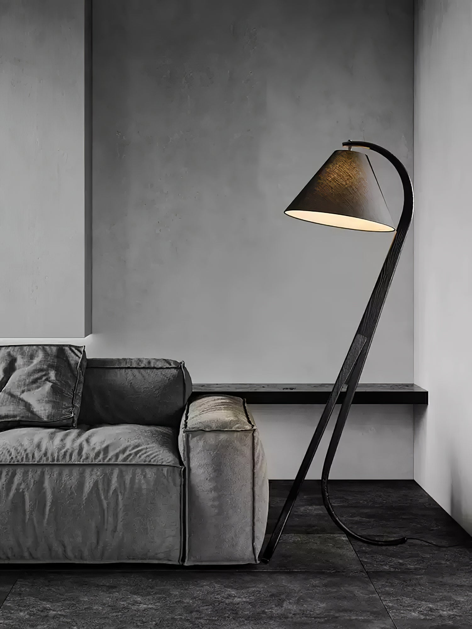 Udorila Curved Wood Floor Lamp - Blowlighting