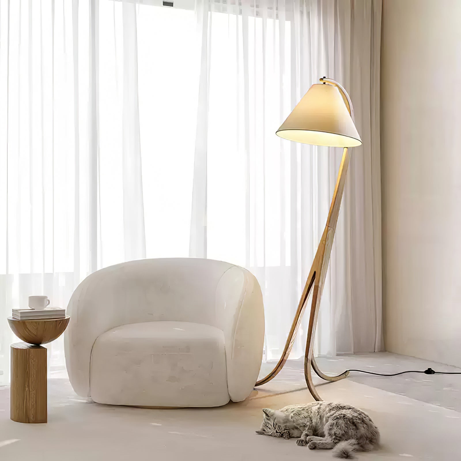 Udorila Curved Wood Floor Lamp - Blowlighting