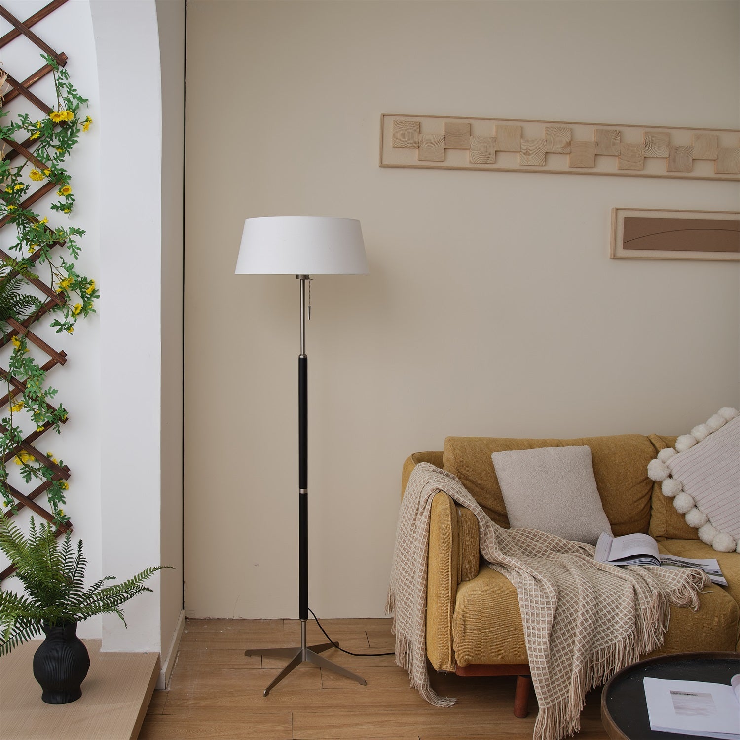 Eliana Modern Metal Floor Lamp - Blowlighting