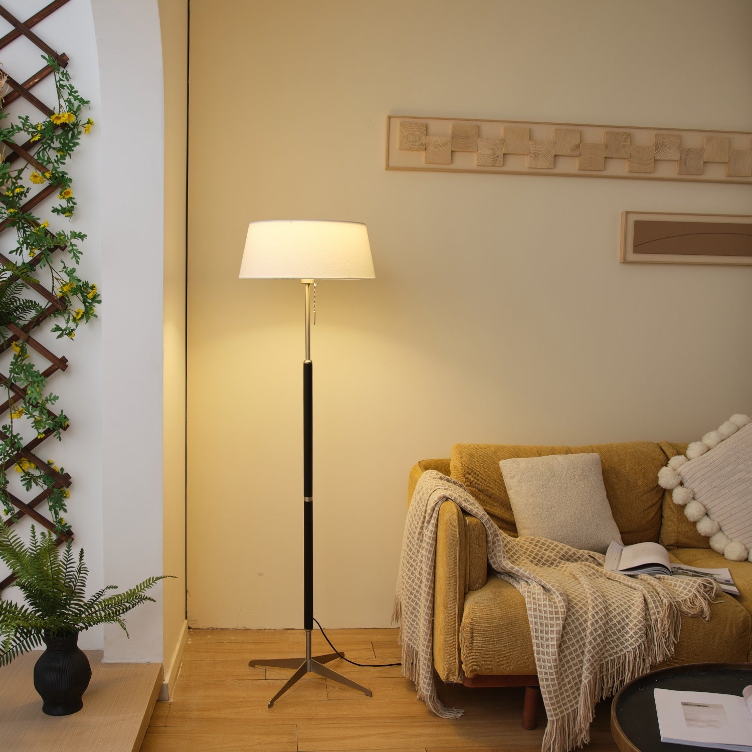 Eliana Modern Metal Floor Lamp - Blowlighting