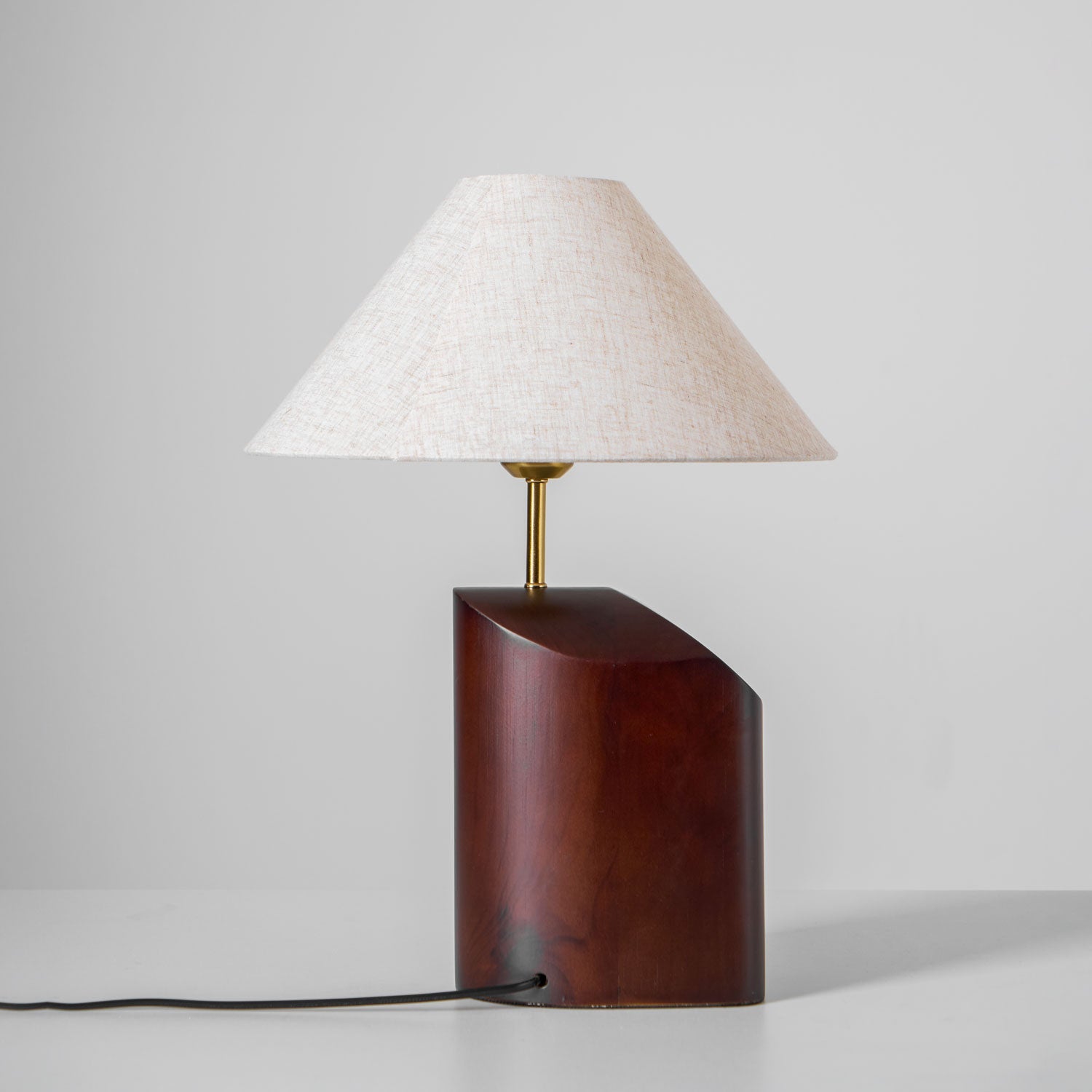 Arden Curve Table Lamp - Blowlighting