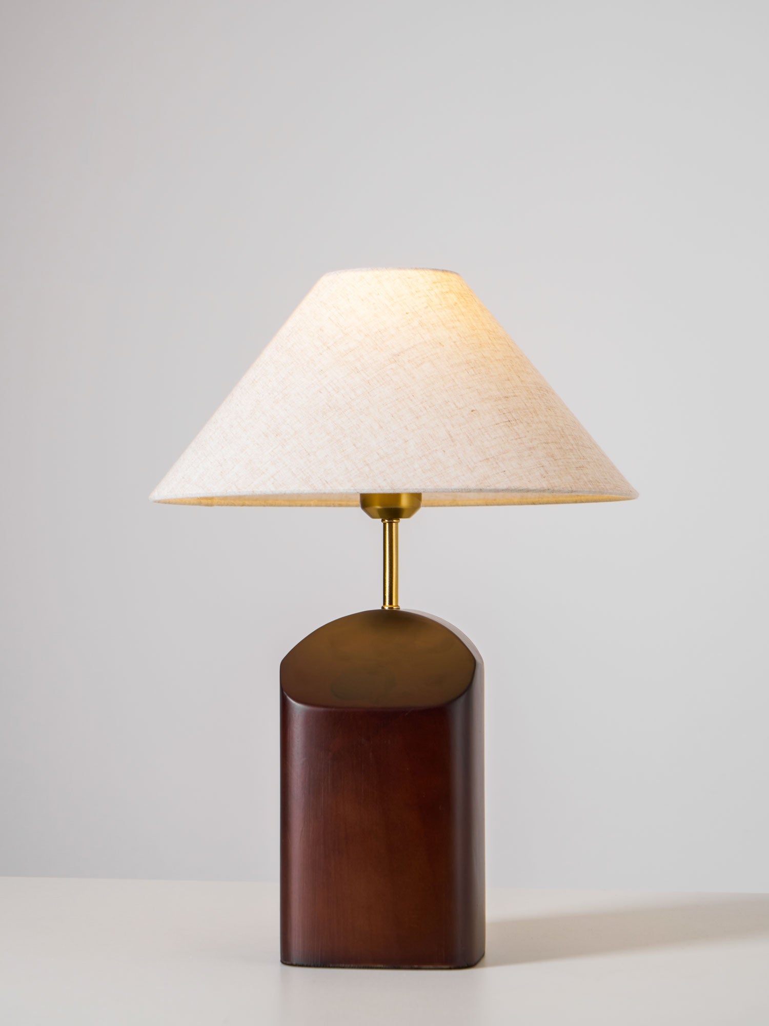 Arden Curve Table Lamp - Blowlighting