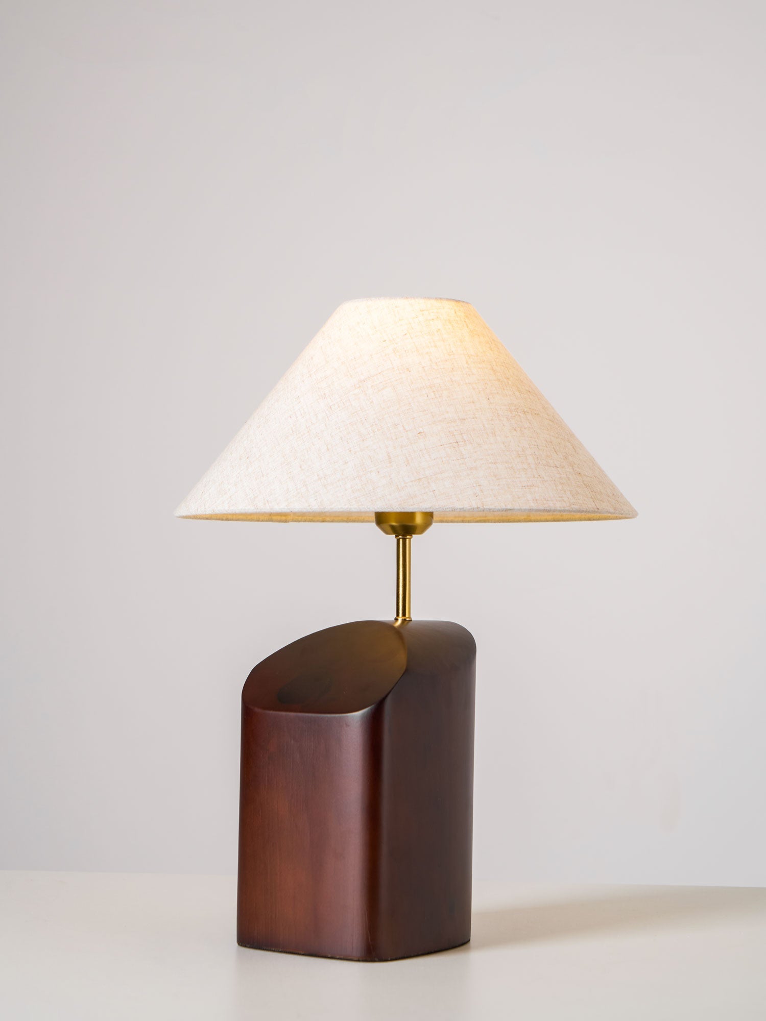 Arden Curve Table Lamp - Blowlighting