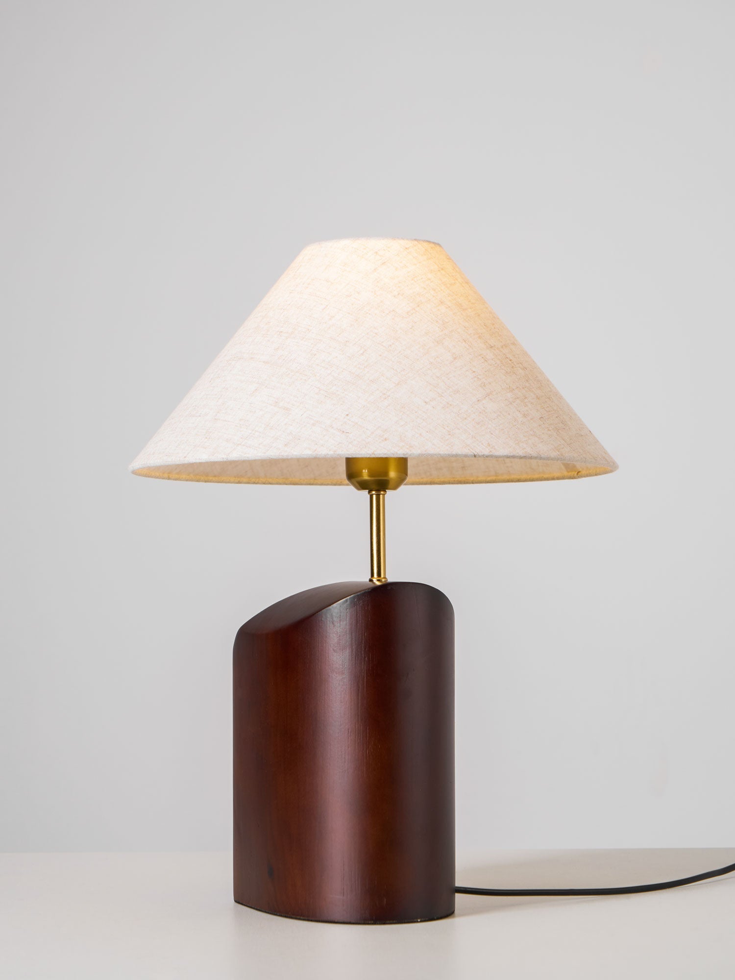 Arden Curve Table Lamp - Blowlighting