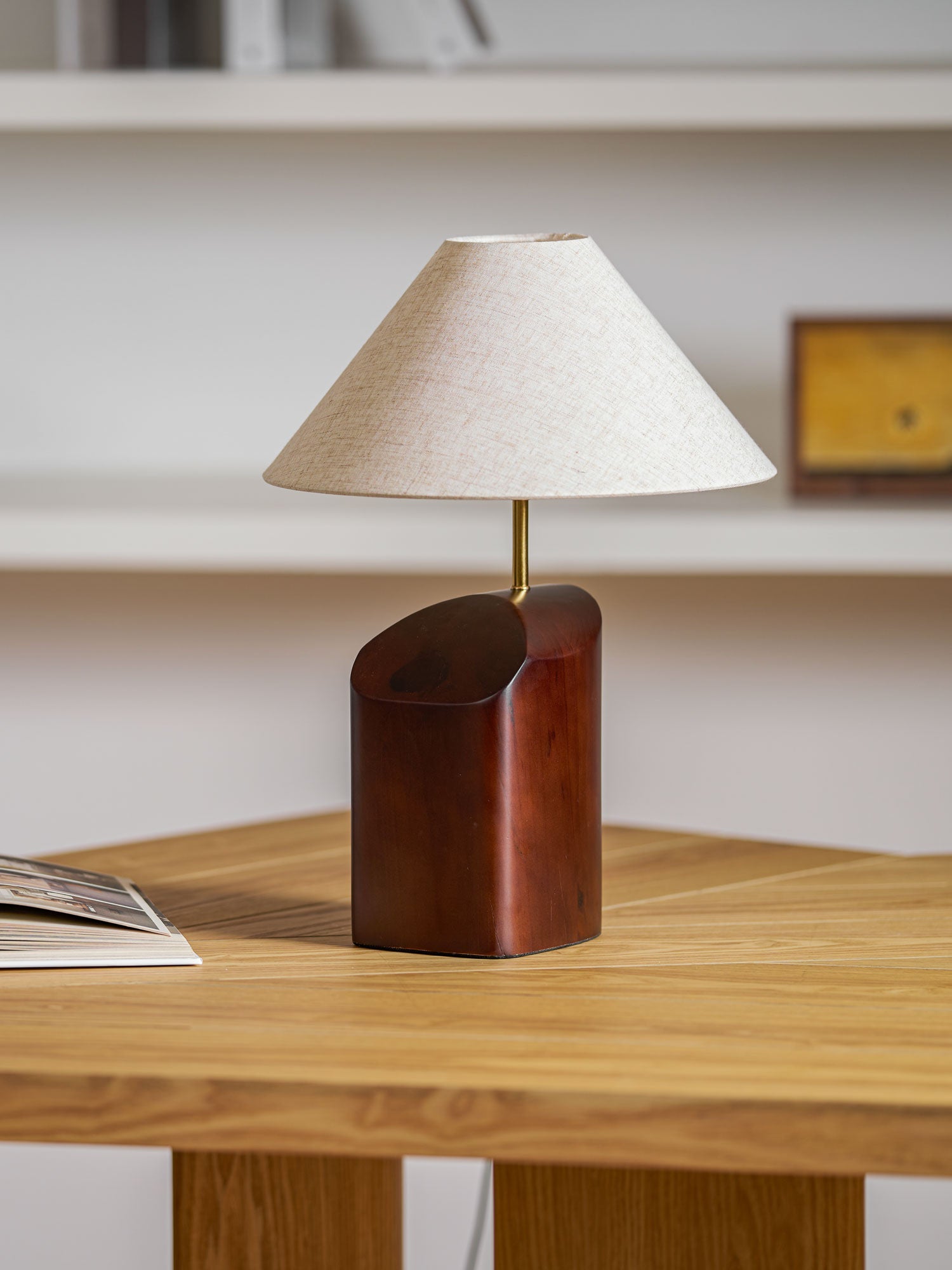 Arden Curve Table Lamp - Blowlighting