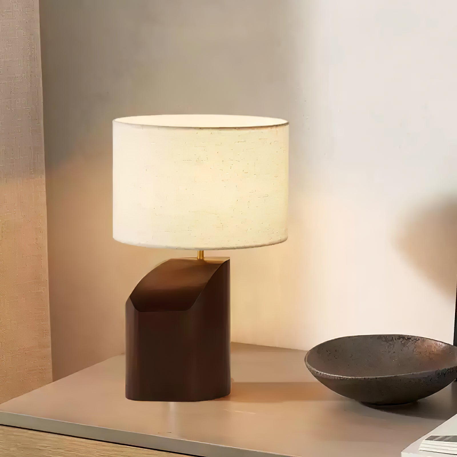 Arden Curve Table Lamp - Blowlighting