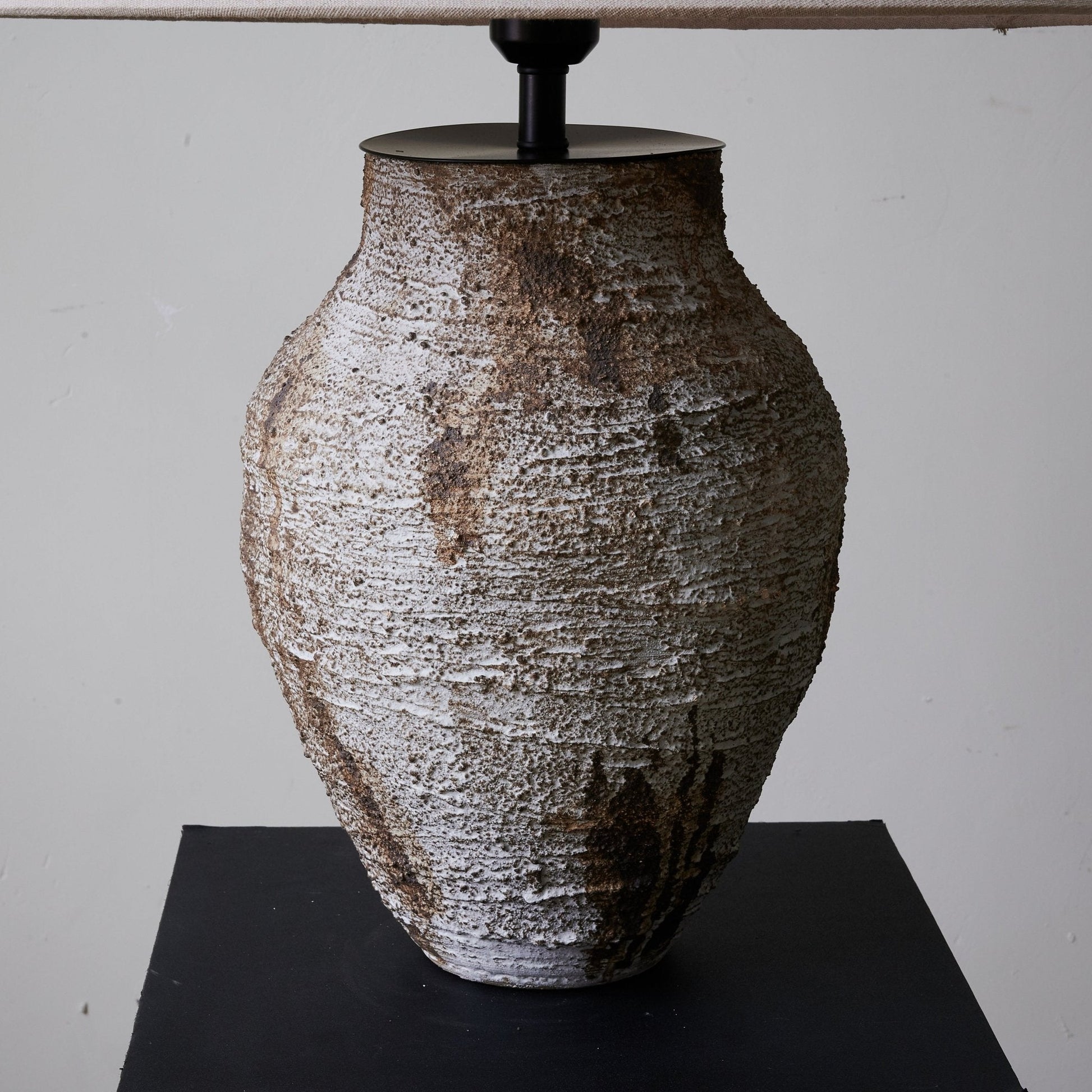 Arden Textured Clay Table Lamp - Blowlighting
