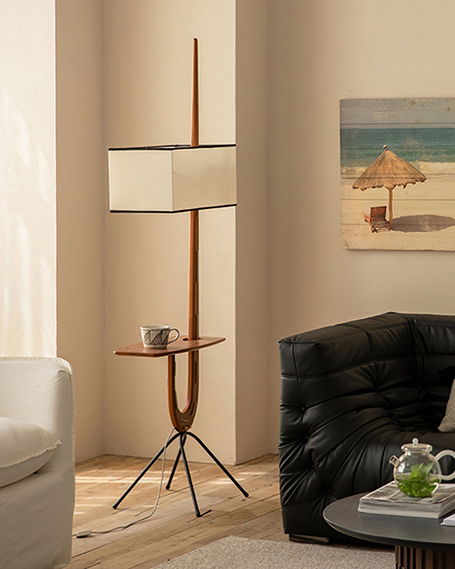 Vemara Mid Century Wood Floor Lamp - Blowlighting