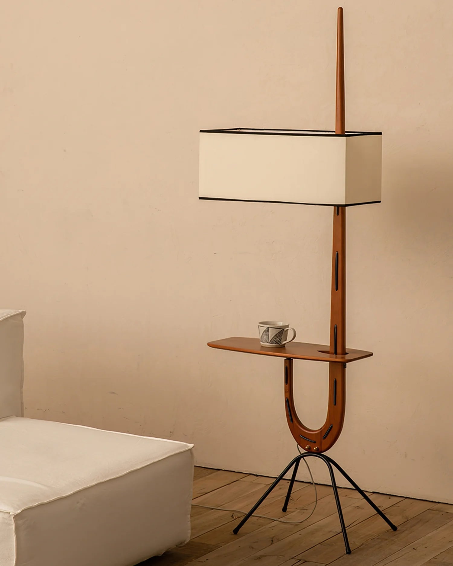 Vemara Mid Century Wood Floor Lamp - Blowlighting
