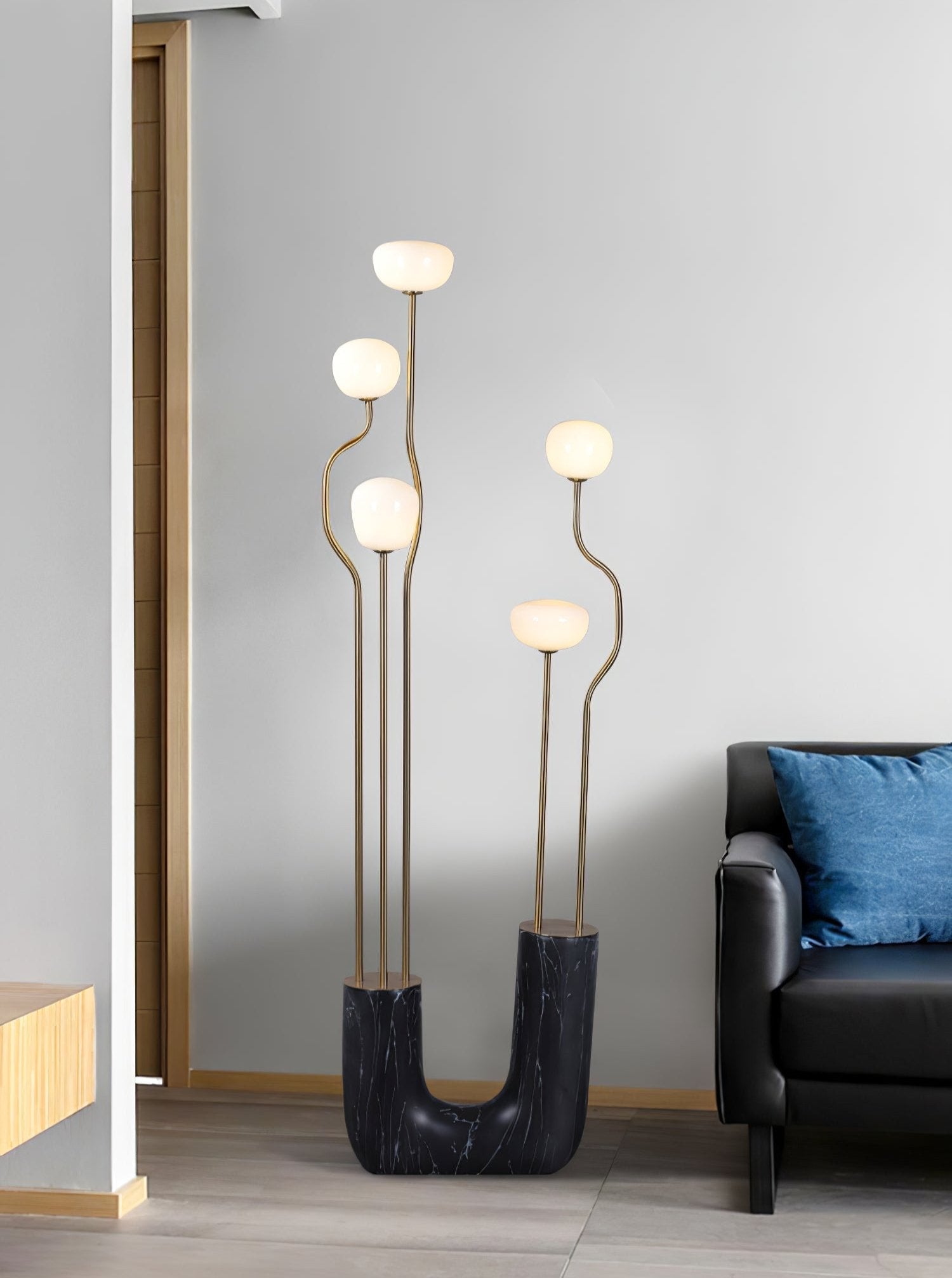 Aria Bloom Floor Lamp - Blowlighting