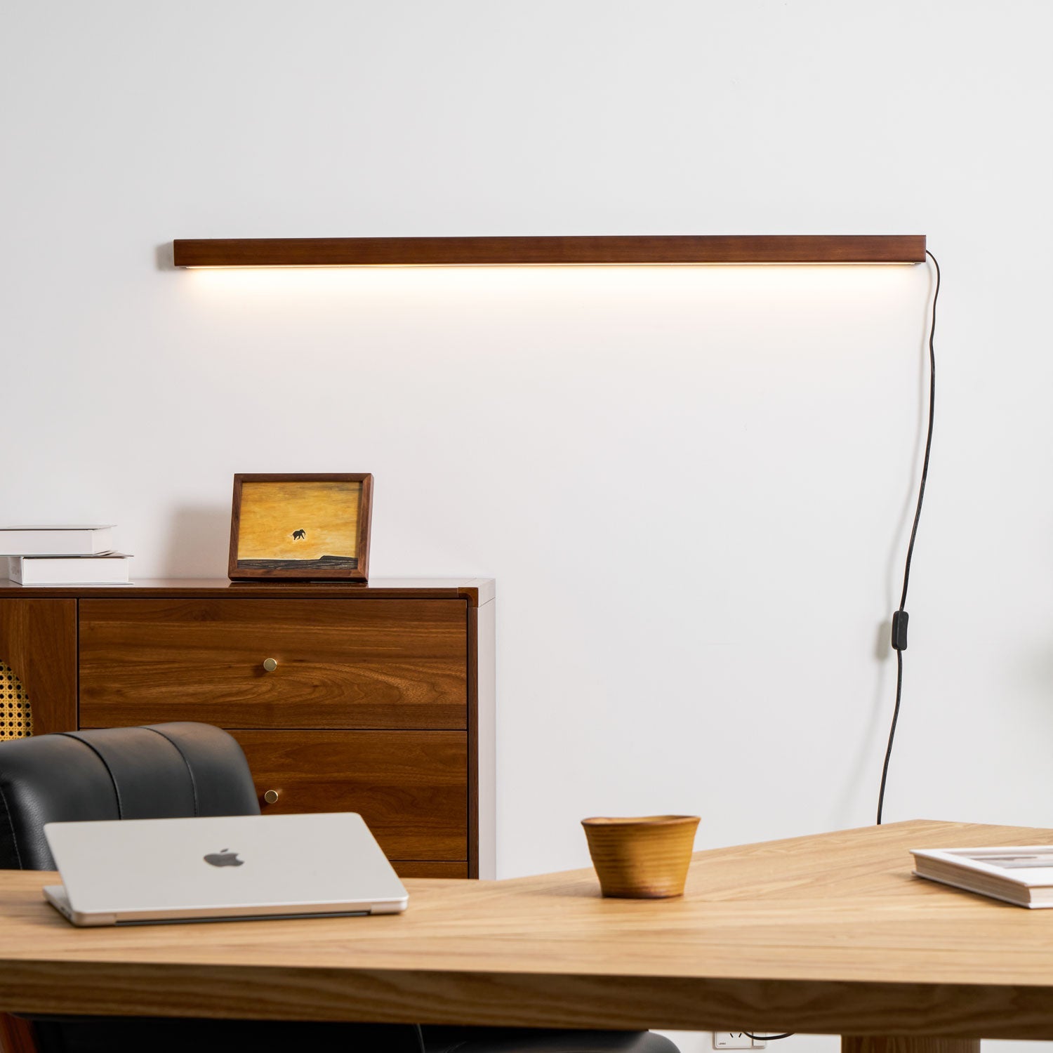 Arlo Linear Wood Plug-in Wall Light - Blowlighting