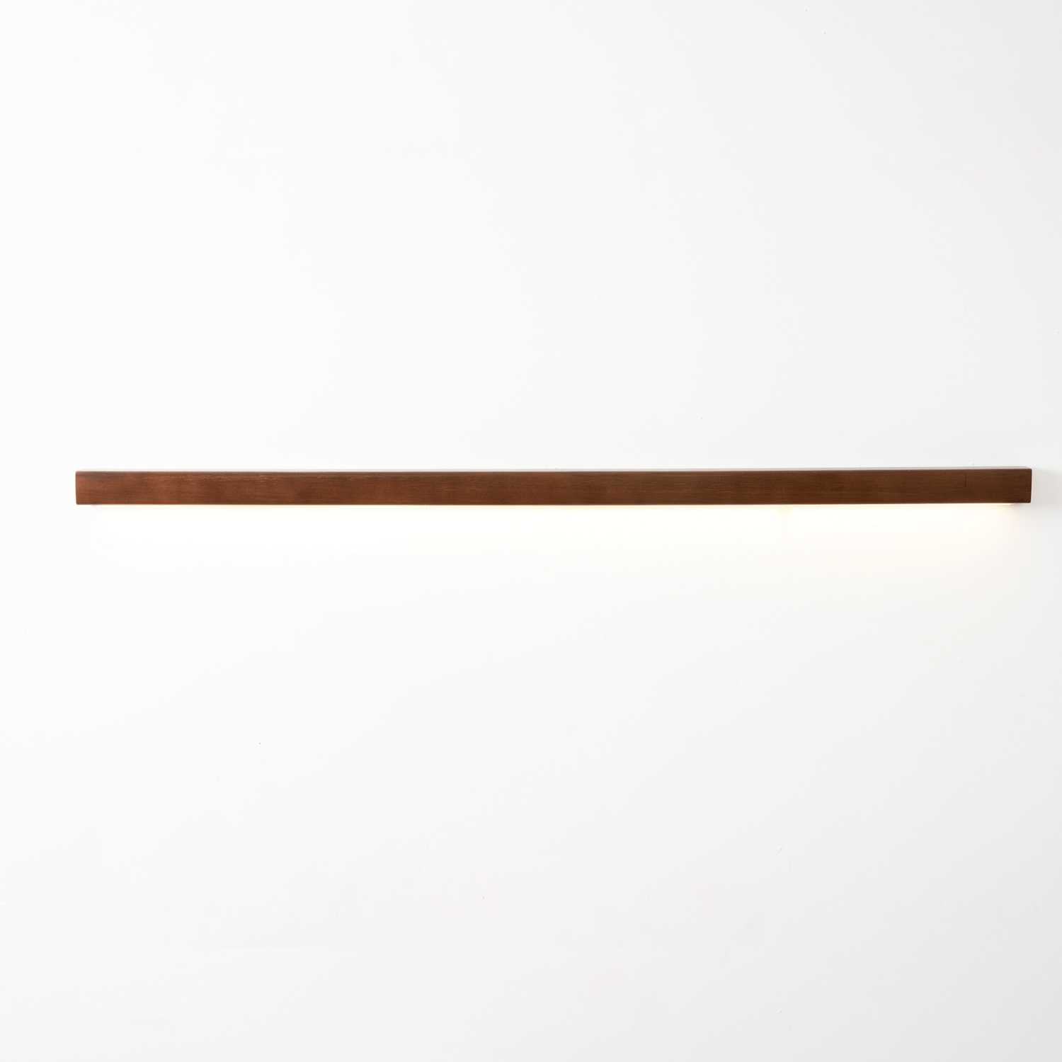 Arlo Linear Wood Wall Light - Blowlighting