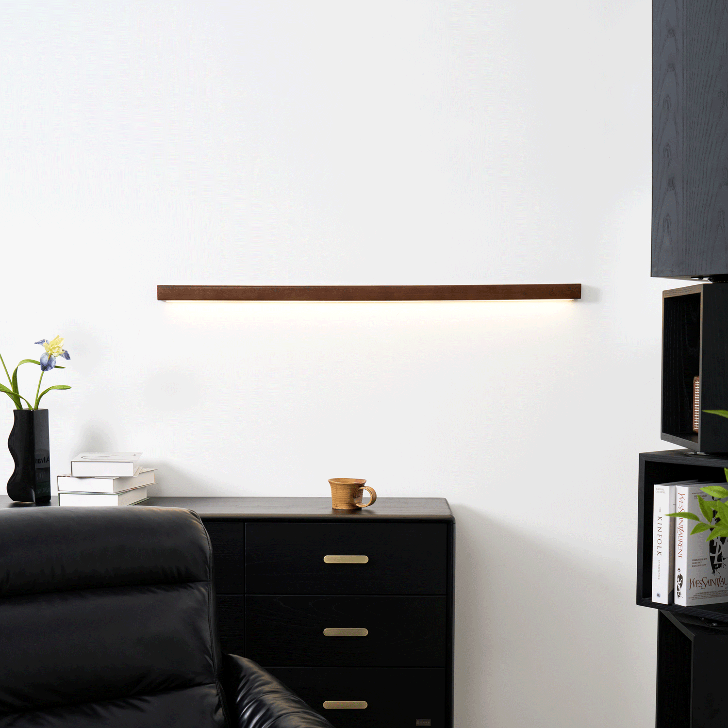 Arlo Linear Wood Wall Light - Blowlighting