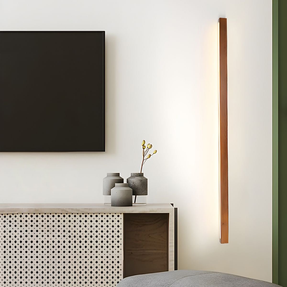 Arlo Linear Wood Wall Light - Blowlighting