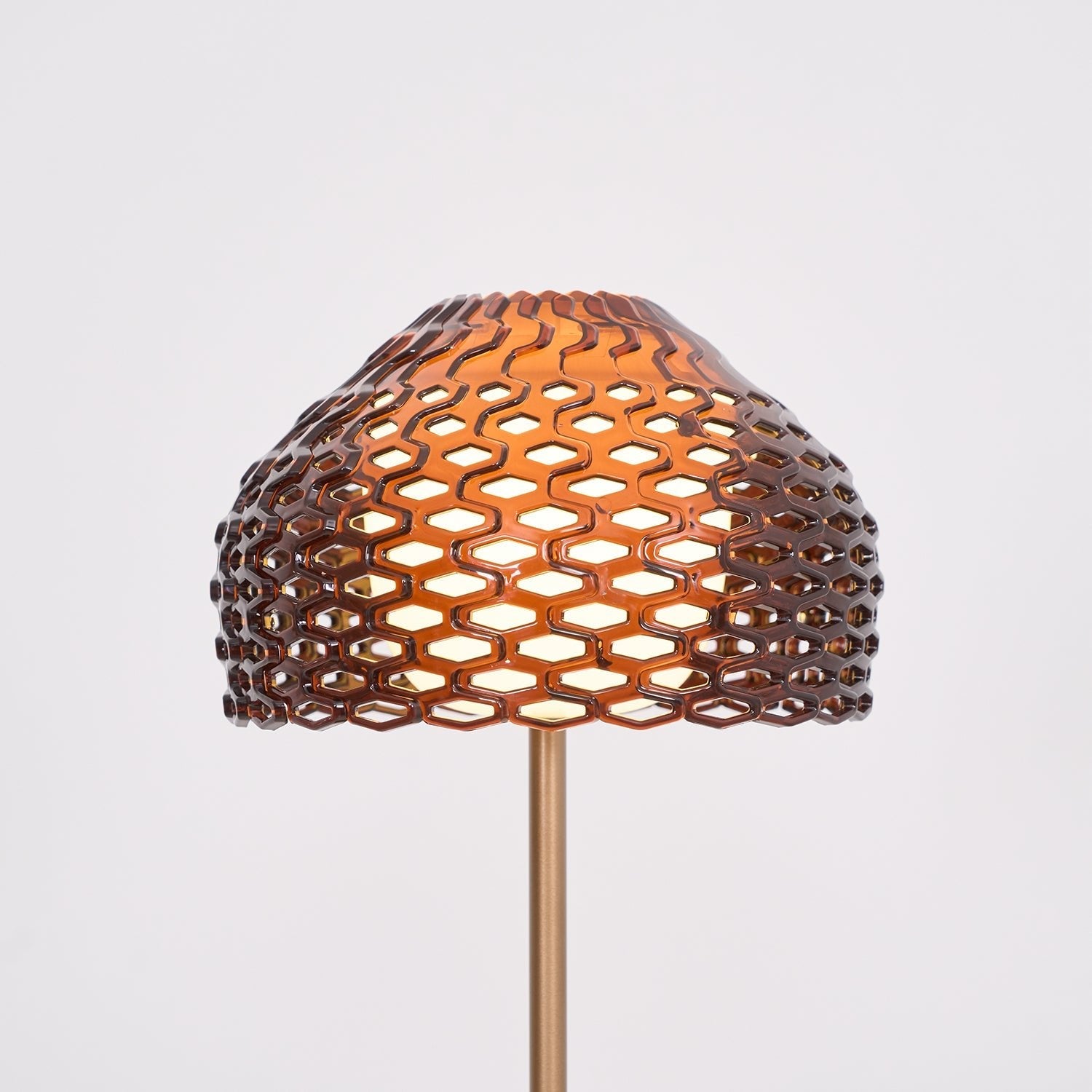 Armadillo Table Lamp - Blowlighting